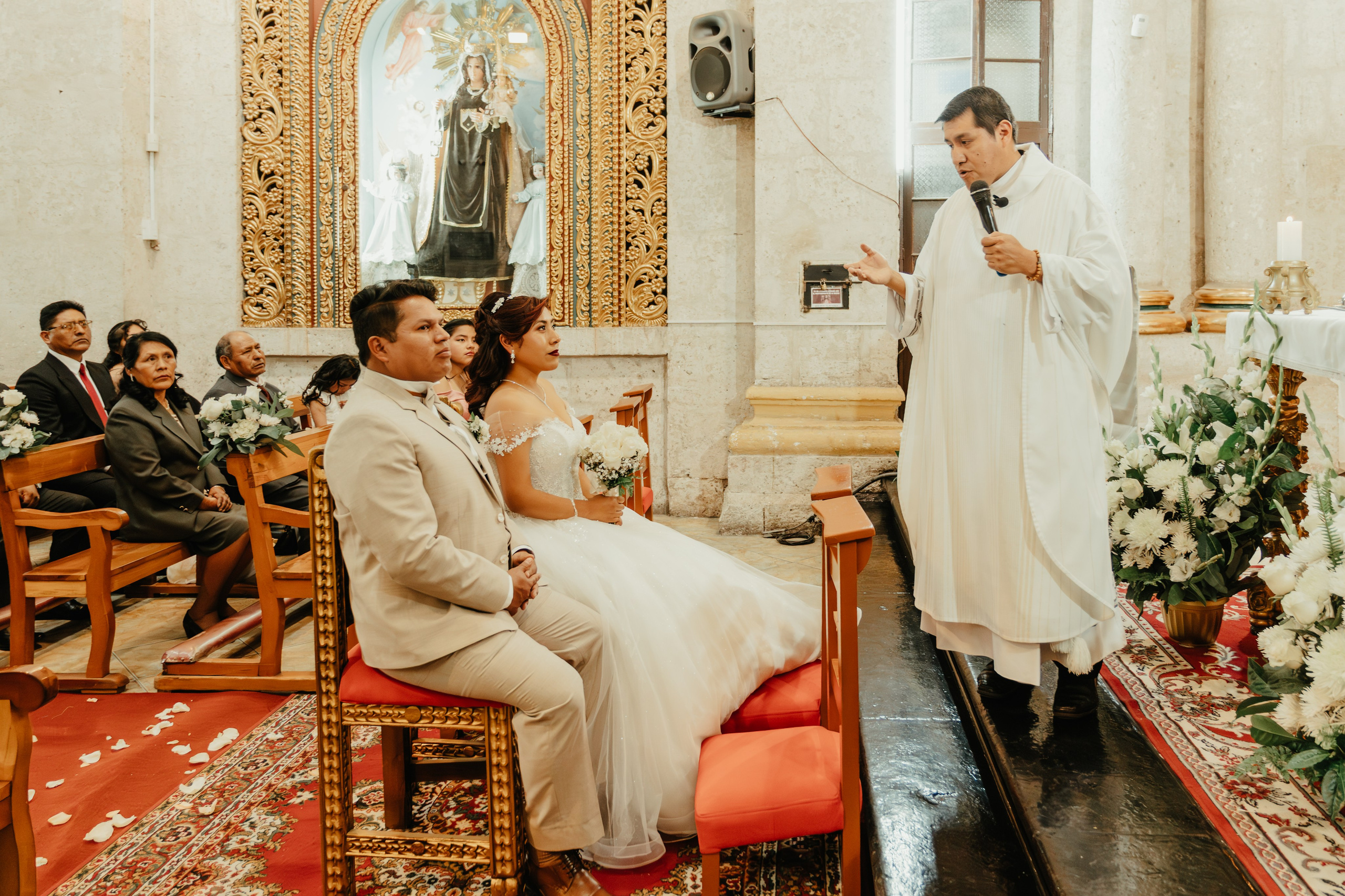 VANESSA + FRANKLIN BODA RELIGIOSA. Studio KVTA | Fotografía y Video de Bodas en Arequipa