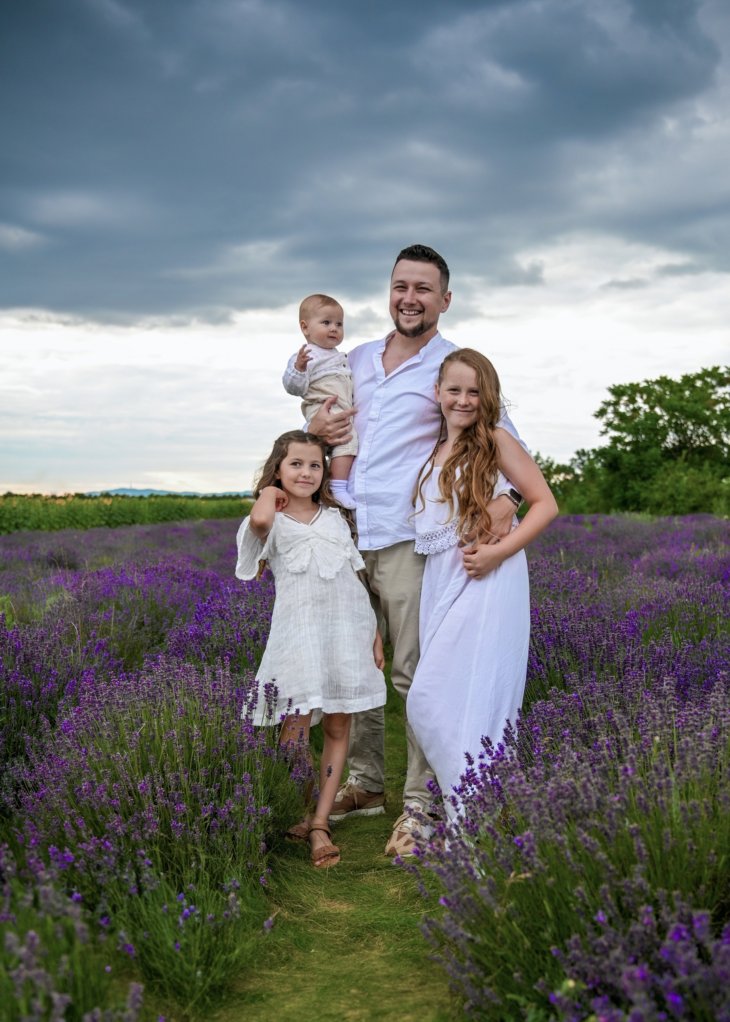 Niki, Jhon, Vilma, Emili & Adam. Photo Vienna and Bratislava