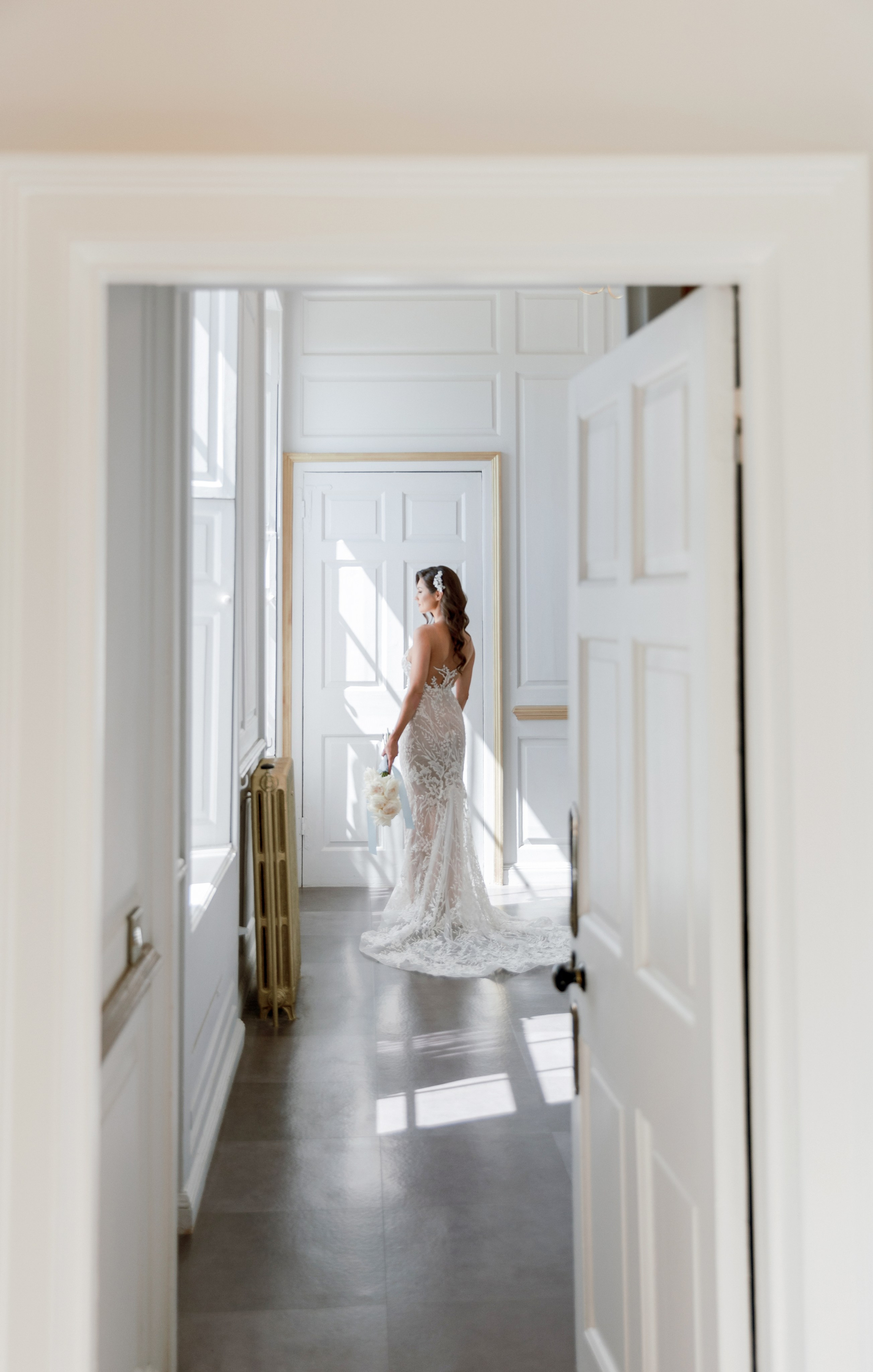 Regal Romance | Editorial Photoshoot at Gosfield Hall, London Estat. YES I DO PRODUCTION — Wedding photography&videography
