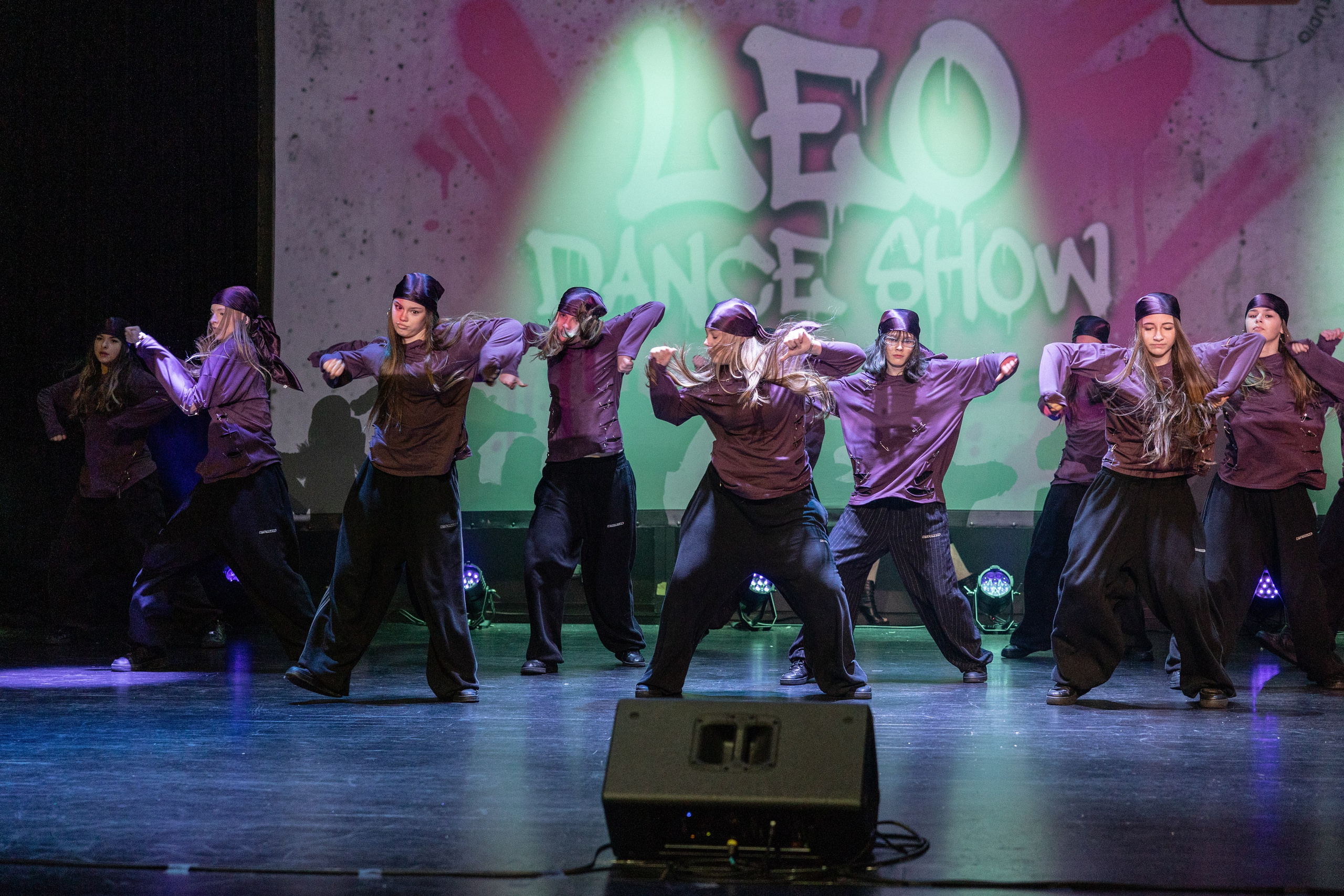 LEO DANCE SHOW WINTER 2025. Семейный и детский фотограф в Варшаве Мила Бобровская