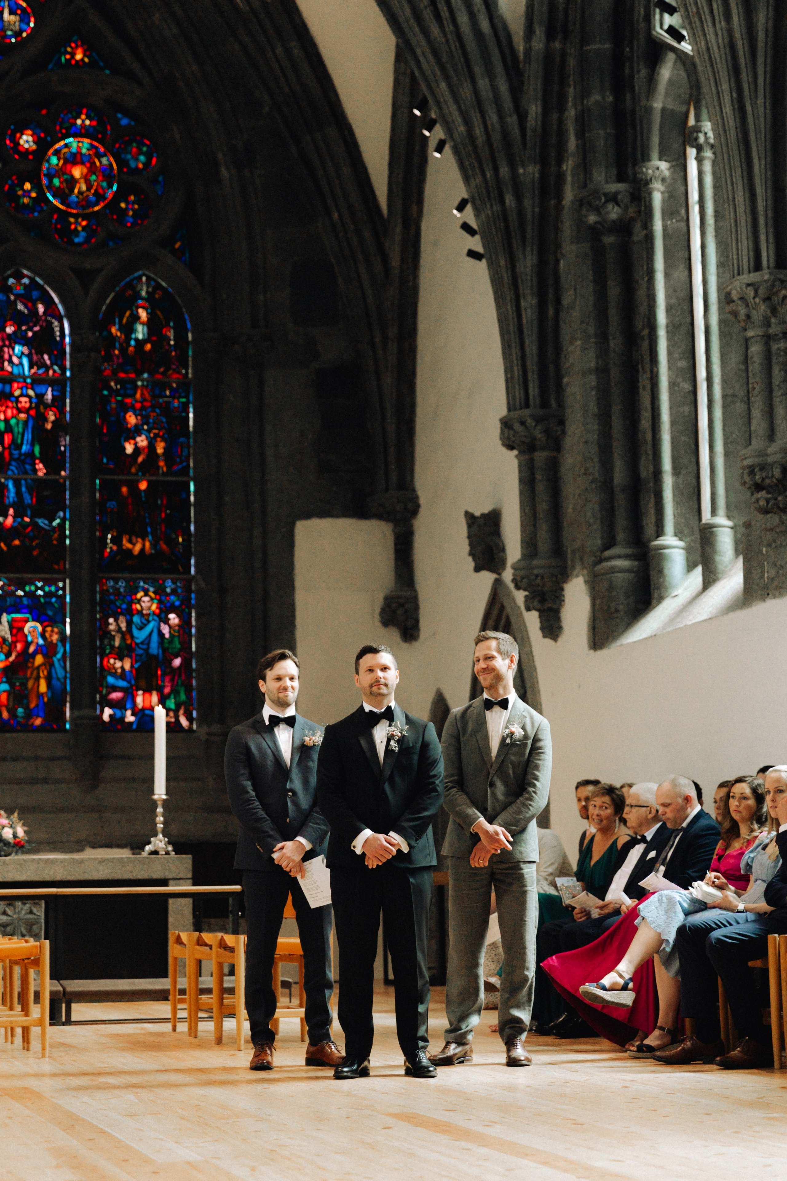 Just lots of love. Warm family & Wedding stories