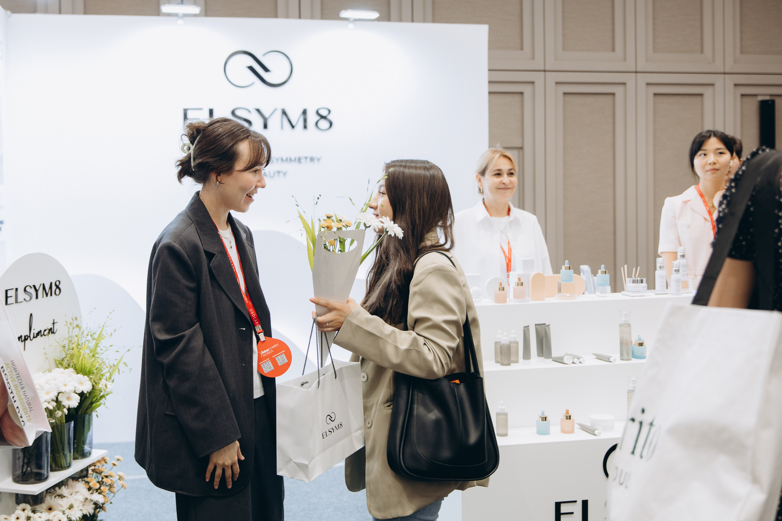 Inter charm Korea 2024 (ELSYM8). Portrait photographer in South Korea Olga Lian