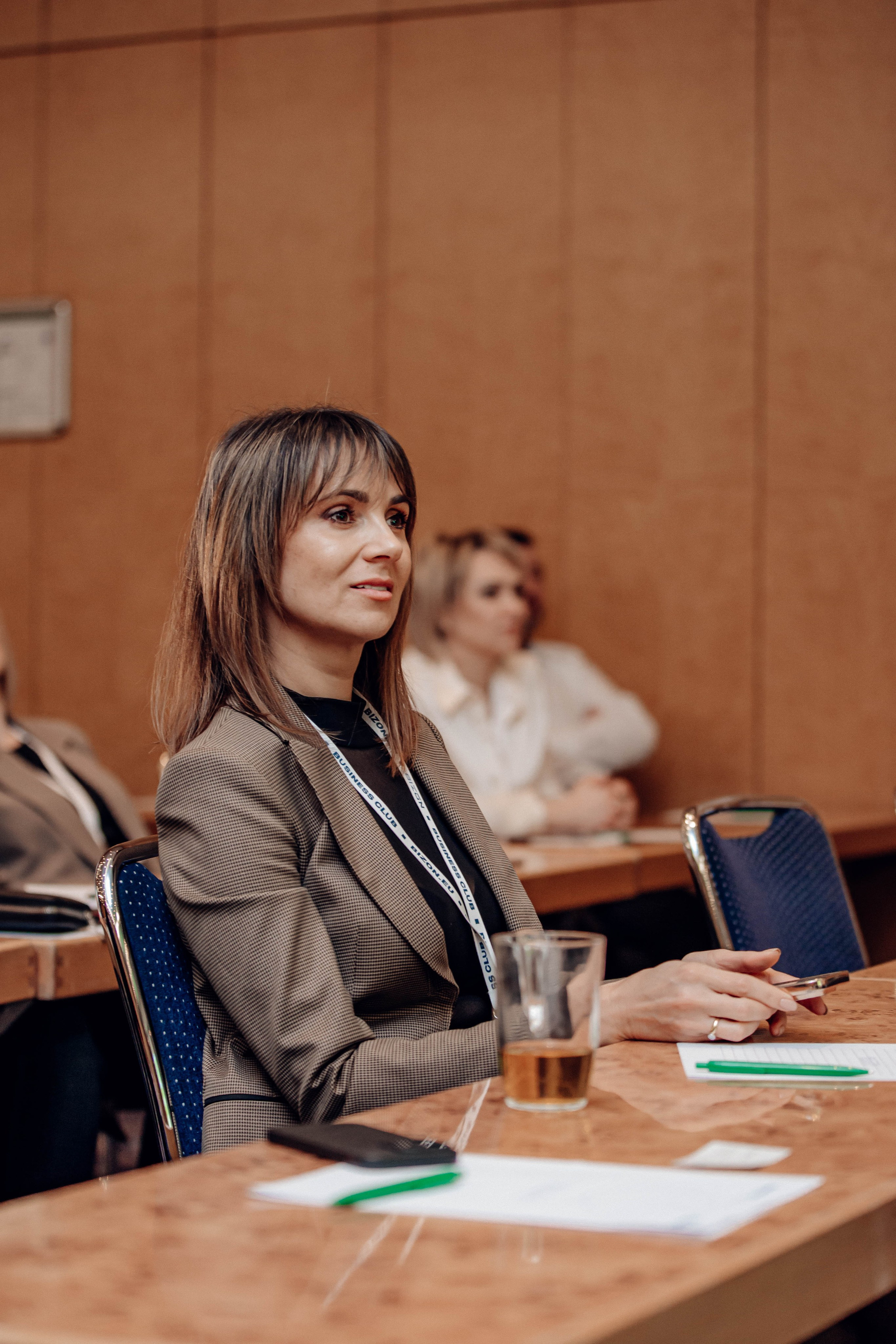 Club Bizon. Portrait family photographer in Berlin Elena Zakh