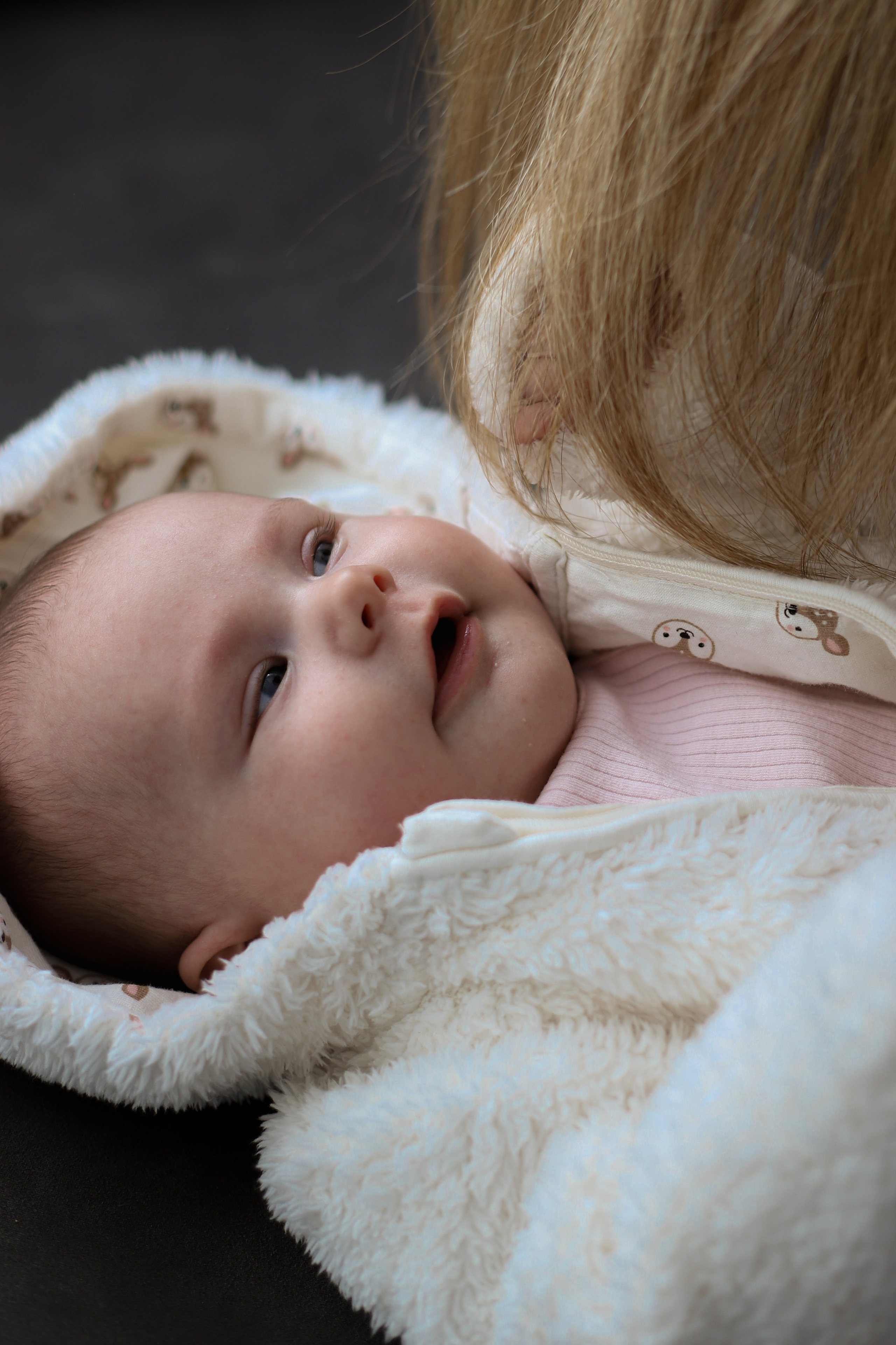 Mama und Baby. Olena Fritz Fotografie