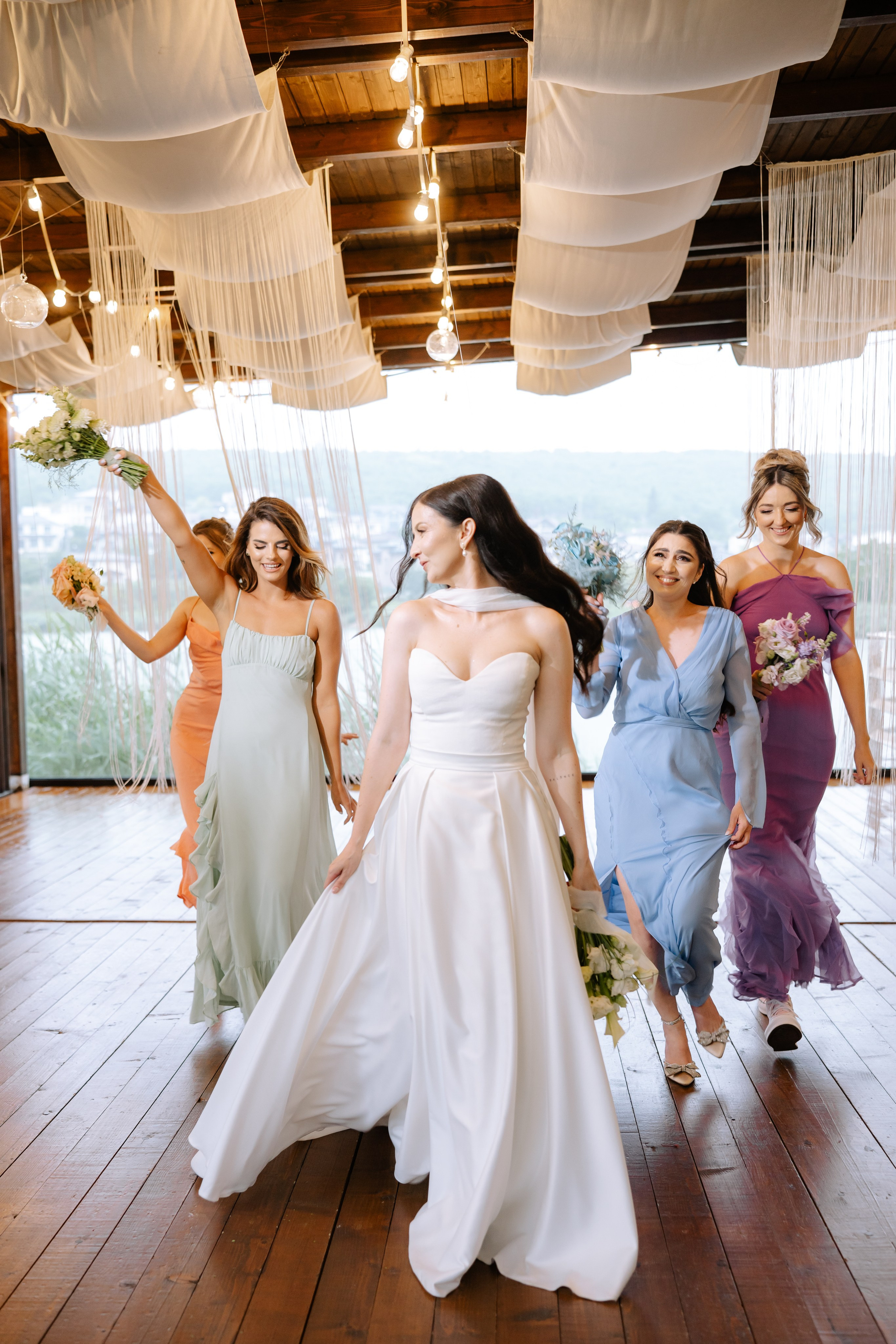 Alina + Gabriel | Liria. Proud Vision Weddings | Wedding Photography & Films — Servicii profesionale Foto Video Nunta Iasi