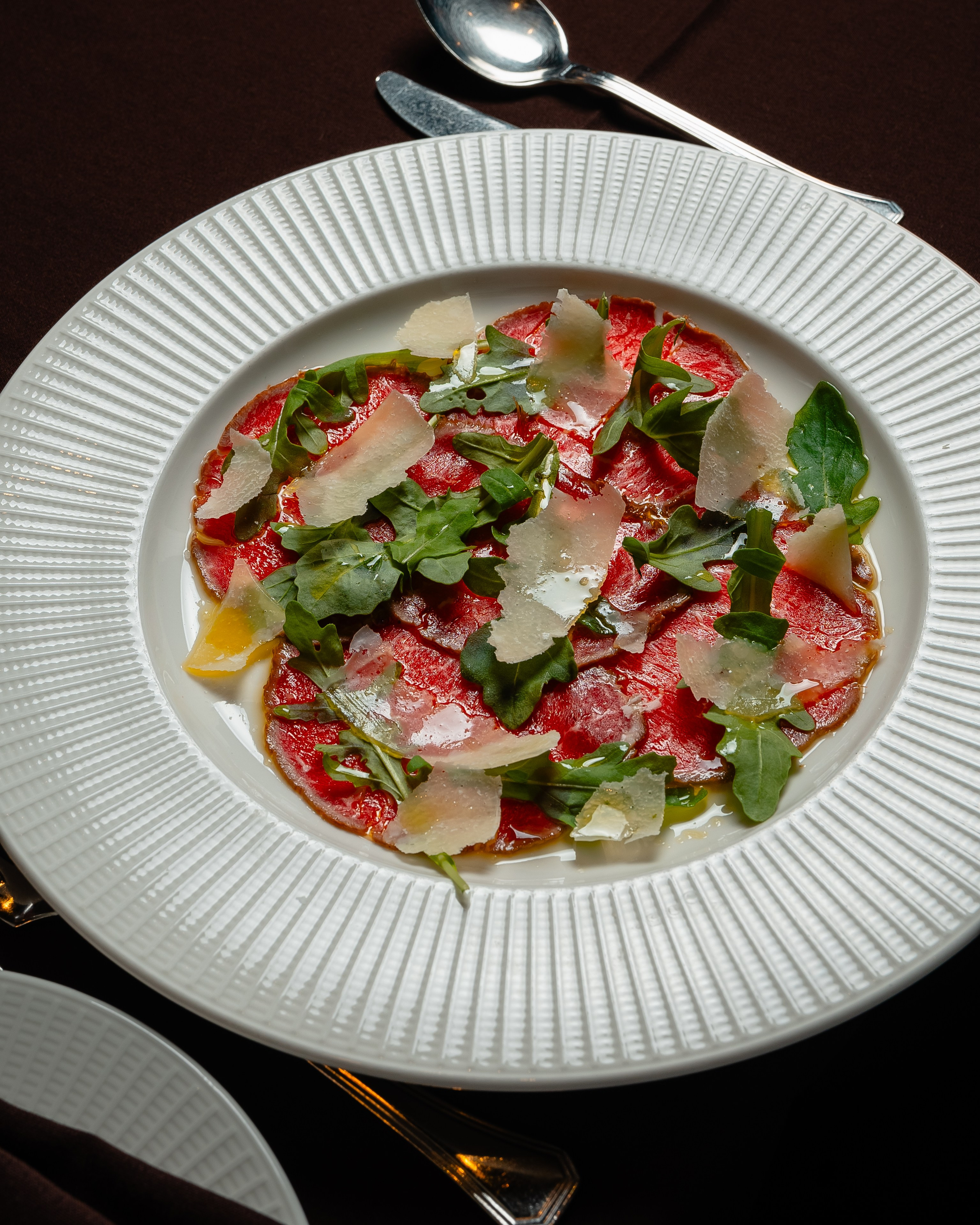 Luna. Welcome to my video and photo world!