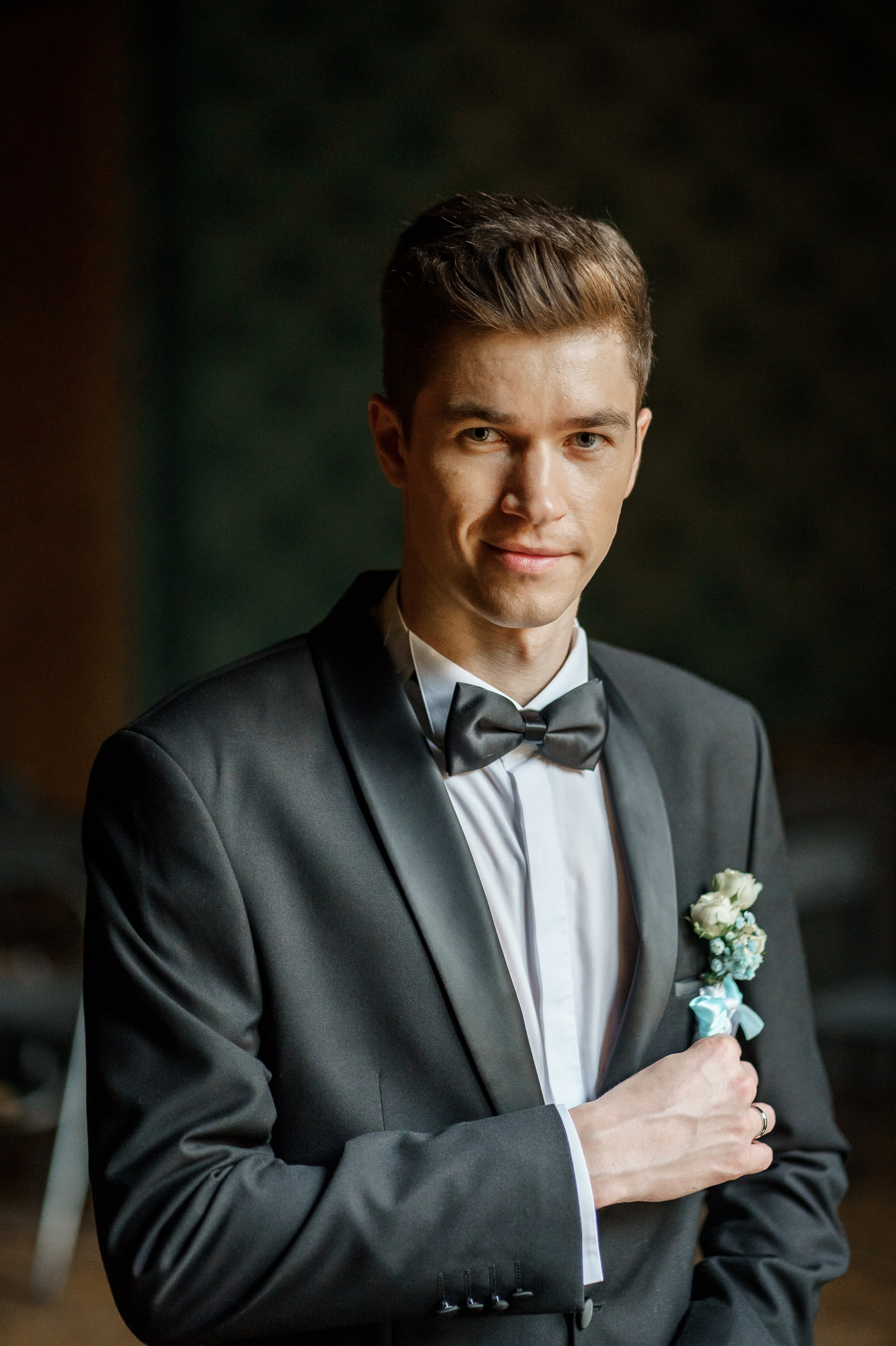 Der Bräutigam. Hochzeits- und Reportagefotograf für München, Regensburg, Deutschland RED LINE Media