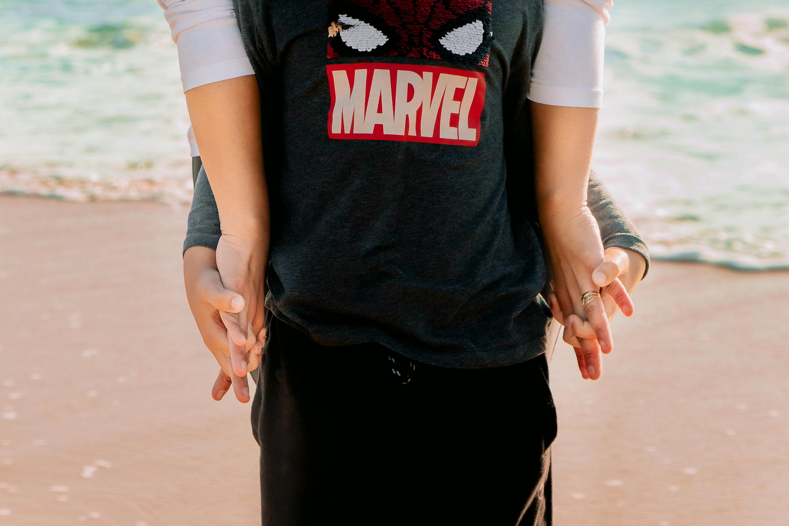 Прогулянка мами з сином. Валерія Сичова. Сімейний та репортажний фотограф в Португаліі