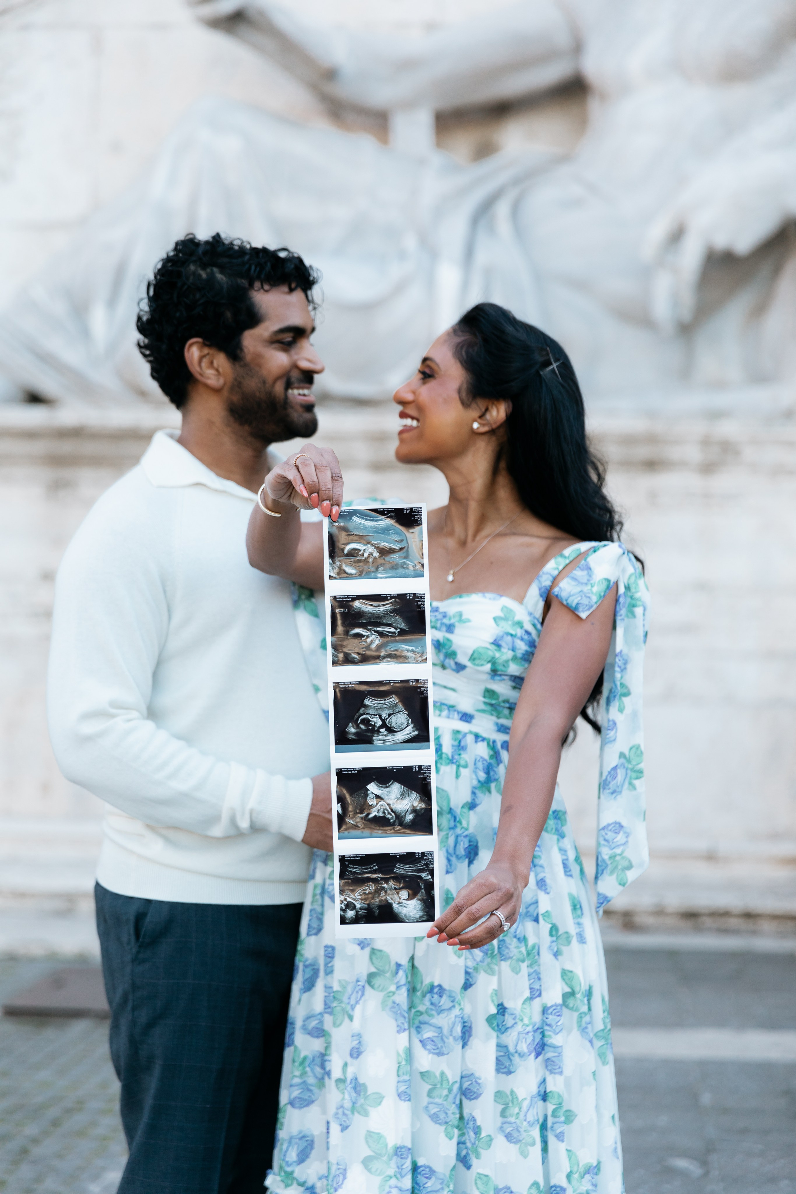 Maternity Photoshoot. Photographer in Rome