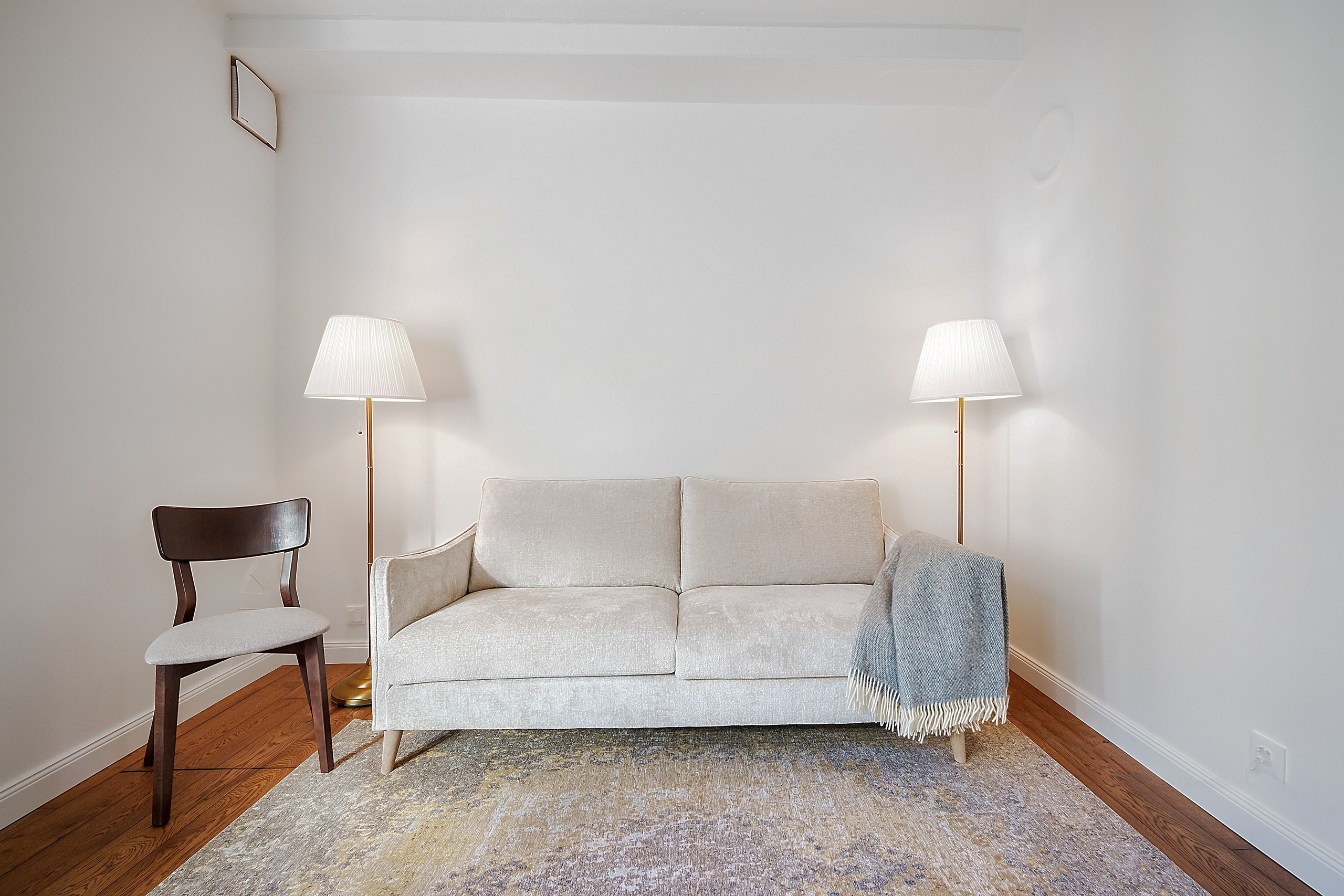 Užupio g.2. Elina Sapiega fotografė Vilniuje