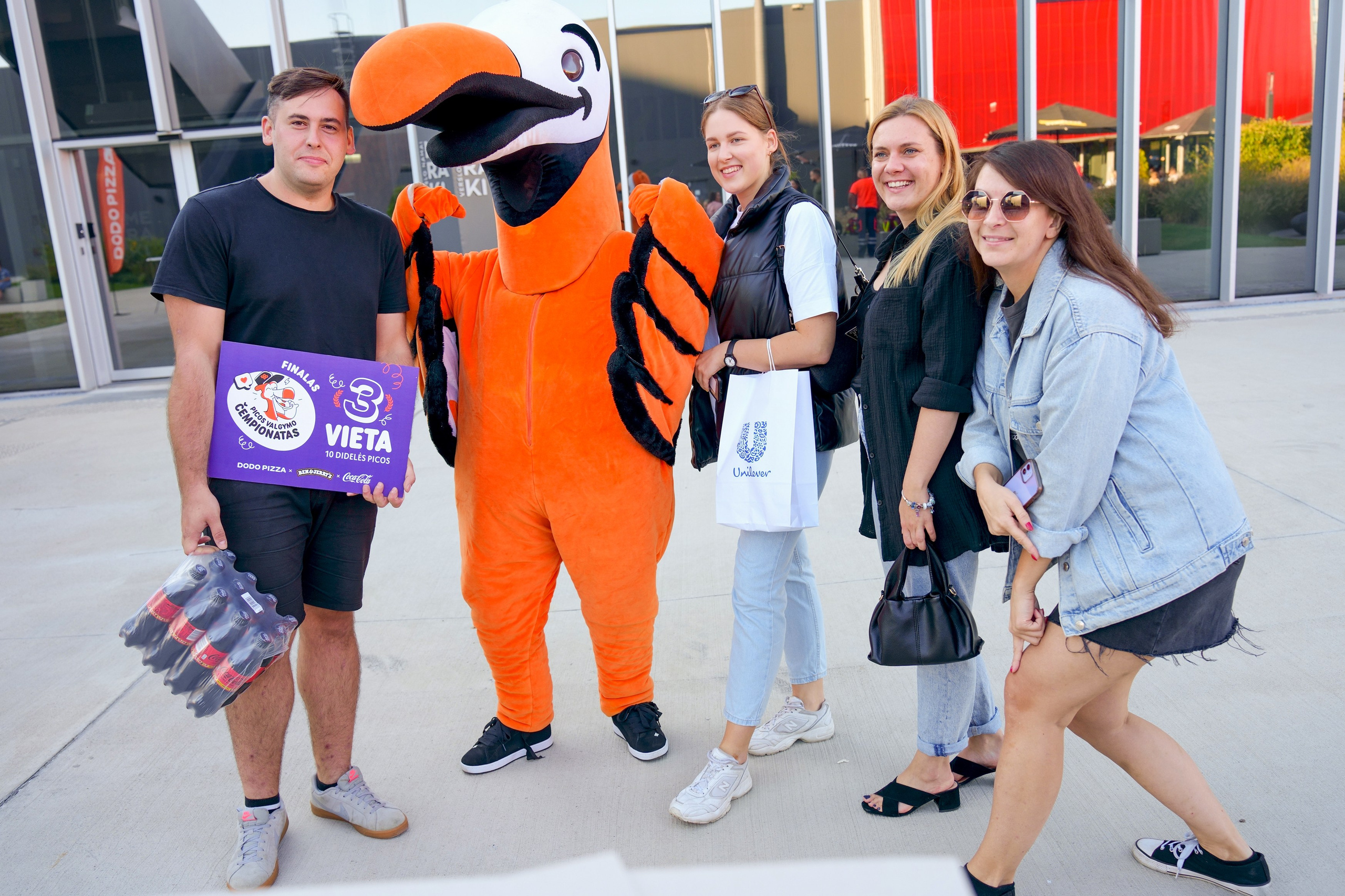 Dodo Pizza Picų Valgymo Čempionatas!. Elina Sapiega fotografė Vilniuje