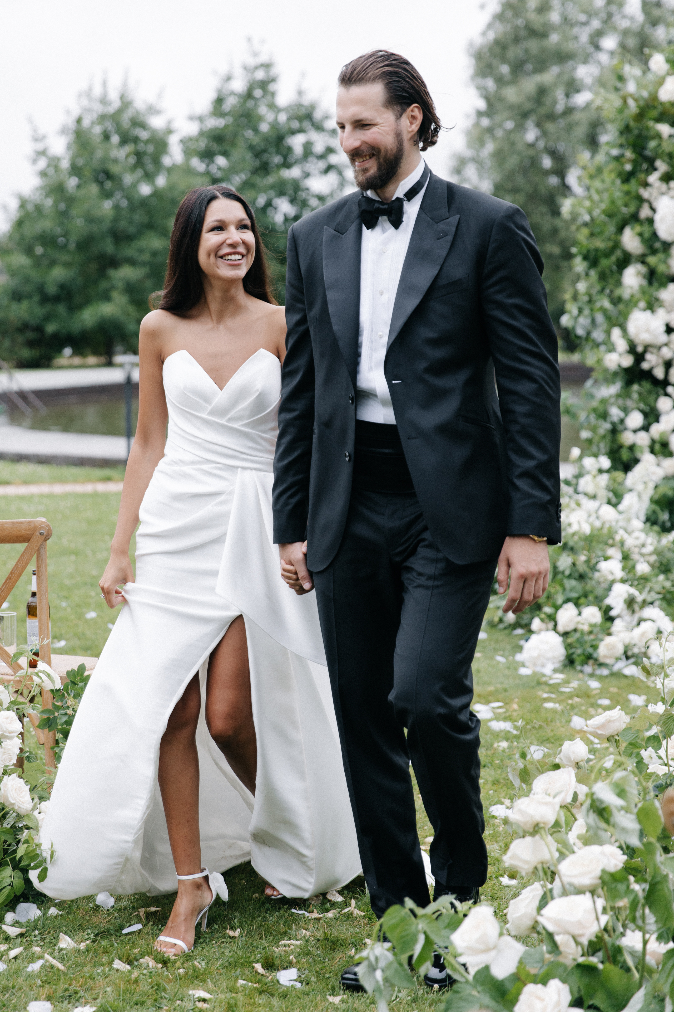 Angelina and Andrew’s Hockey-Themed Outdoor Wedding. Wedding photographer and videographer New York | New Jersey