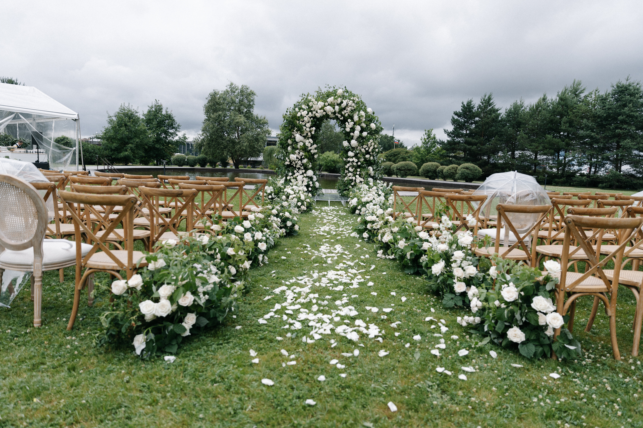 Angelina and Andrew’s Hockey-Themed Outdoor Wedding. Wedding photographer and videographer New York | New Jersey