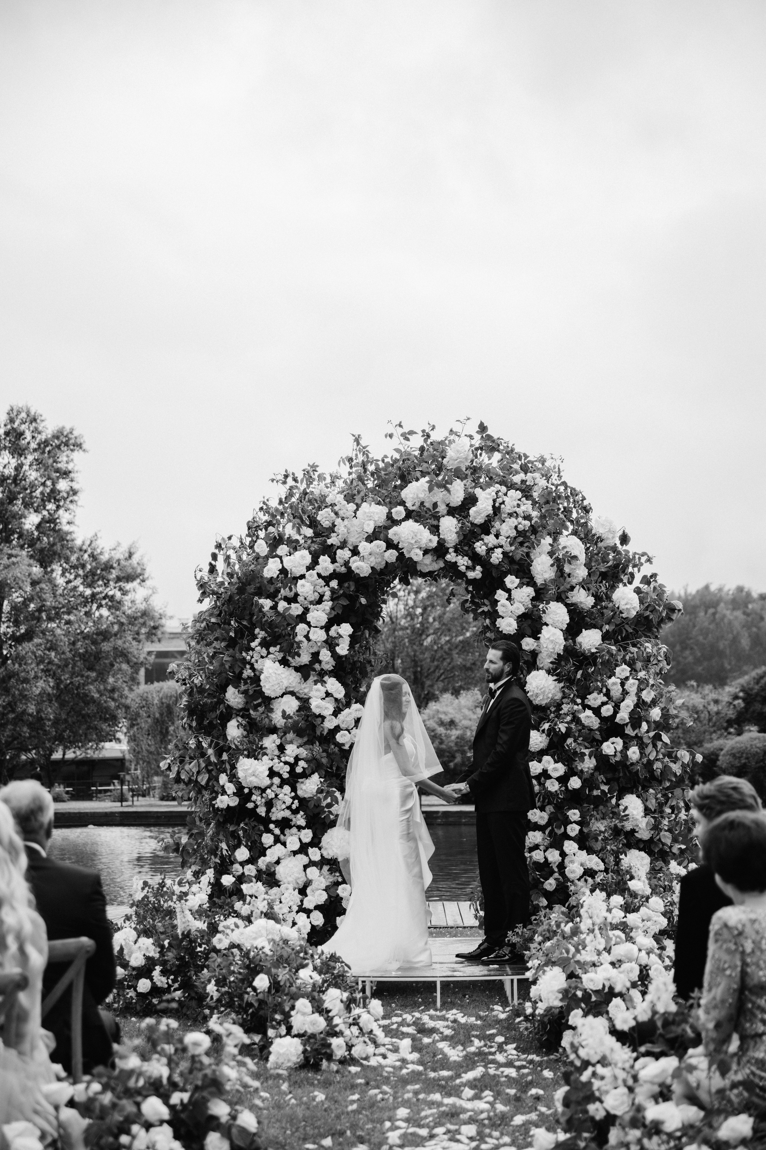 Angelina and Andrew’s Hockey-Themed Outdoor Wedding. Wedding photographer and videographer New York | New Jersey