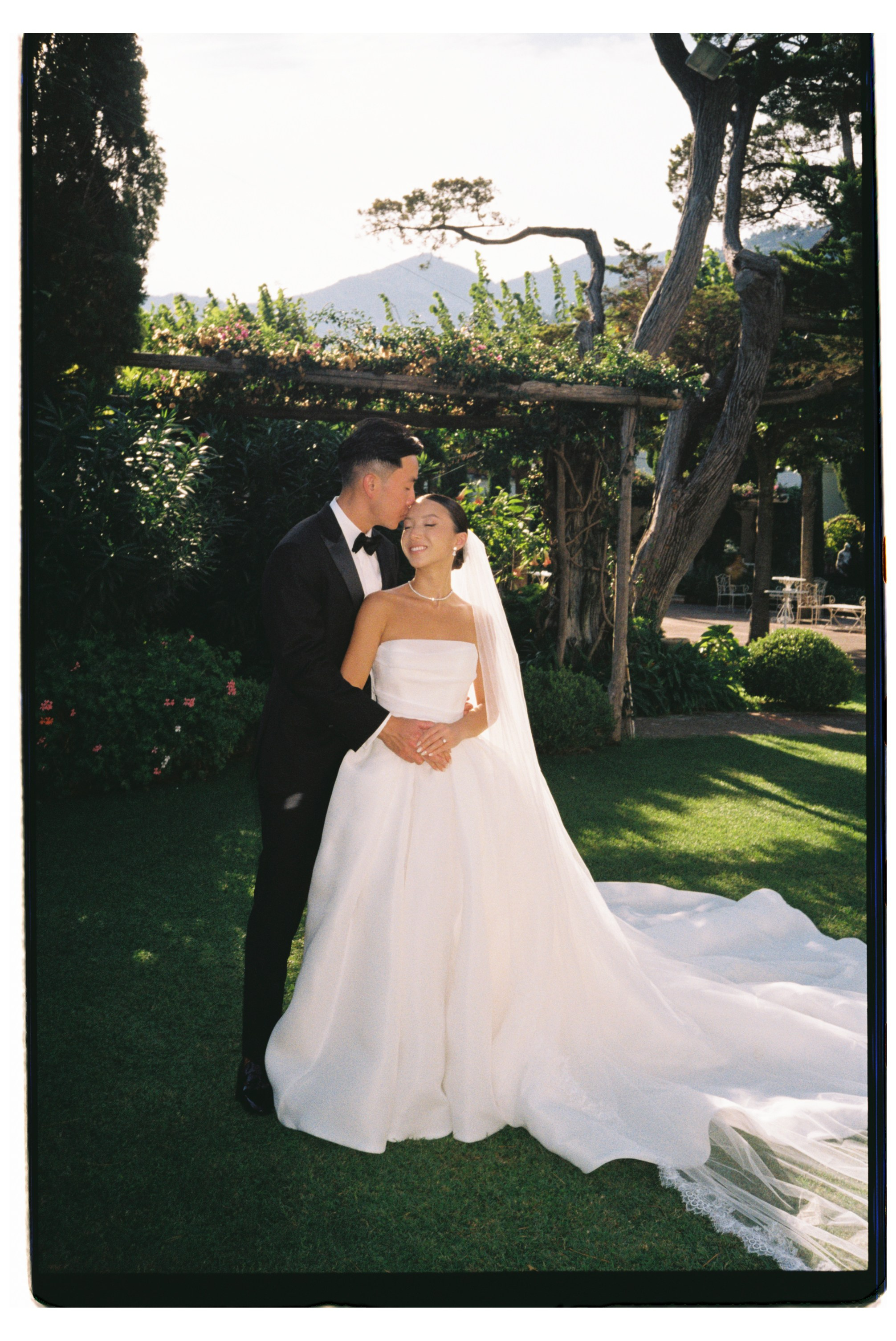 Film 35 mm. Wedding Photographer Rome Tuscany Como Sicily Puglia Amalfy Italy- Oksana Savenchuk