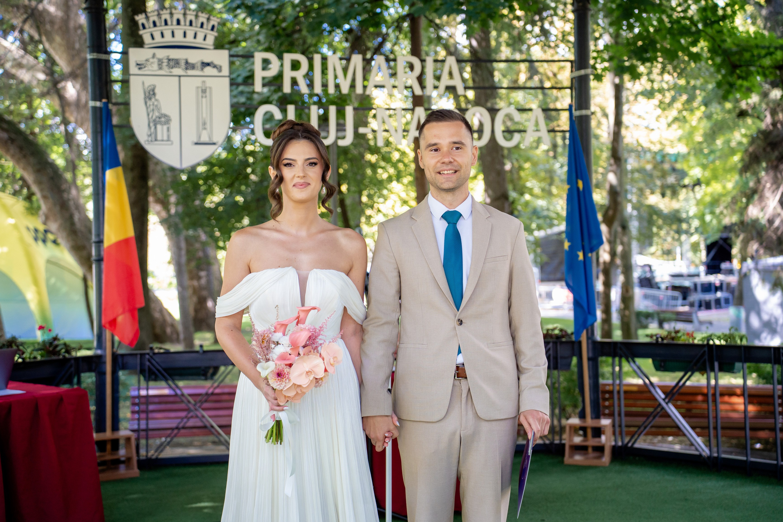 Andreea & Catalin. Www.paulcatalin.ro