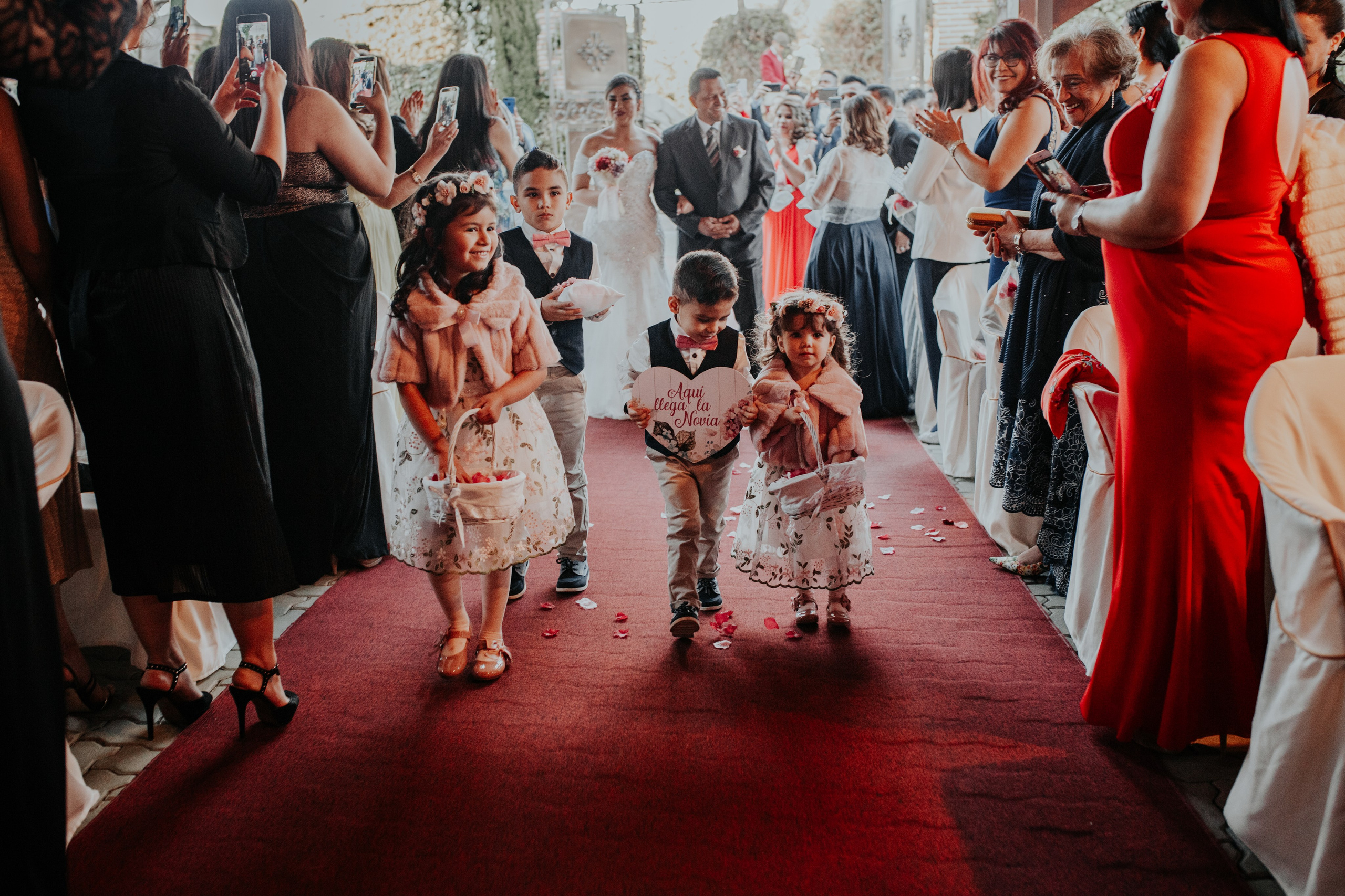 Fotografía de Bodas en Madrid - Rainbox: Capturamos Tu Amor con Pasión. Rainbox Estudio de Fotografía