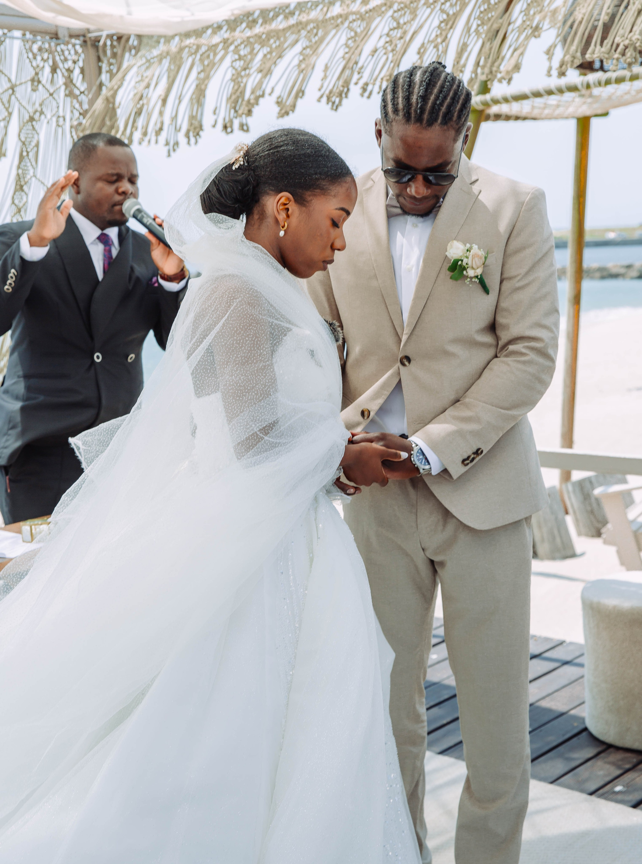 Kuselia & Kaleb. Fazemos o seu casamento ser lembrado por gerações