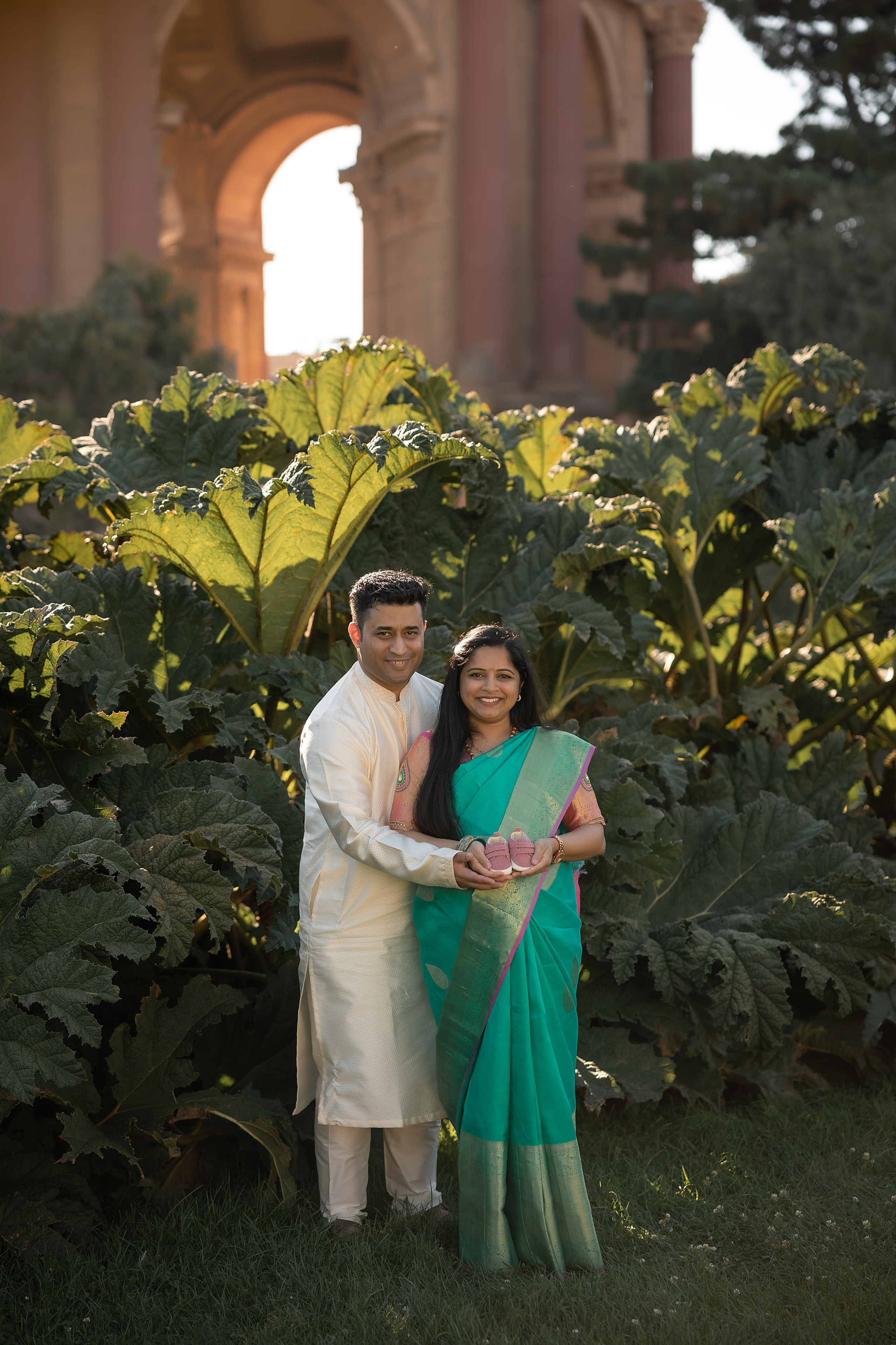 FAMILY & MATERNITY PHOTOGRAPHY. Couples & Families photographer in Bay Area, San Jose, California