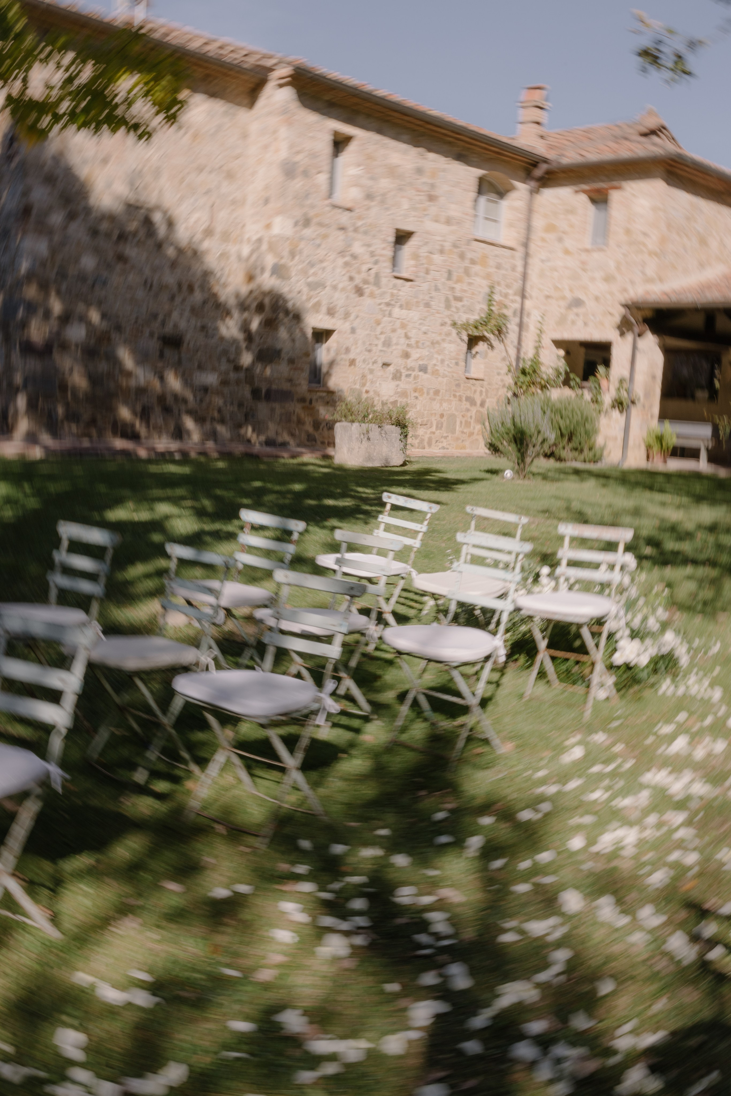 Mitcell&Melanie digital. Wedding photographer Italy