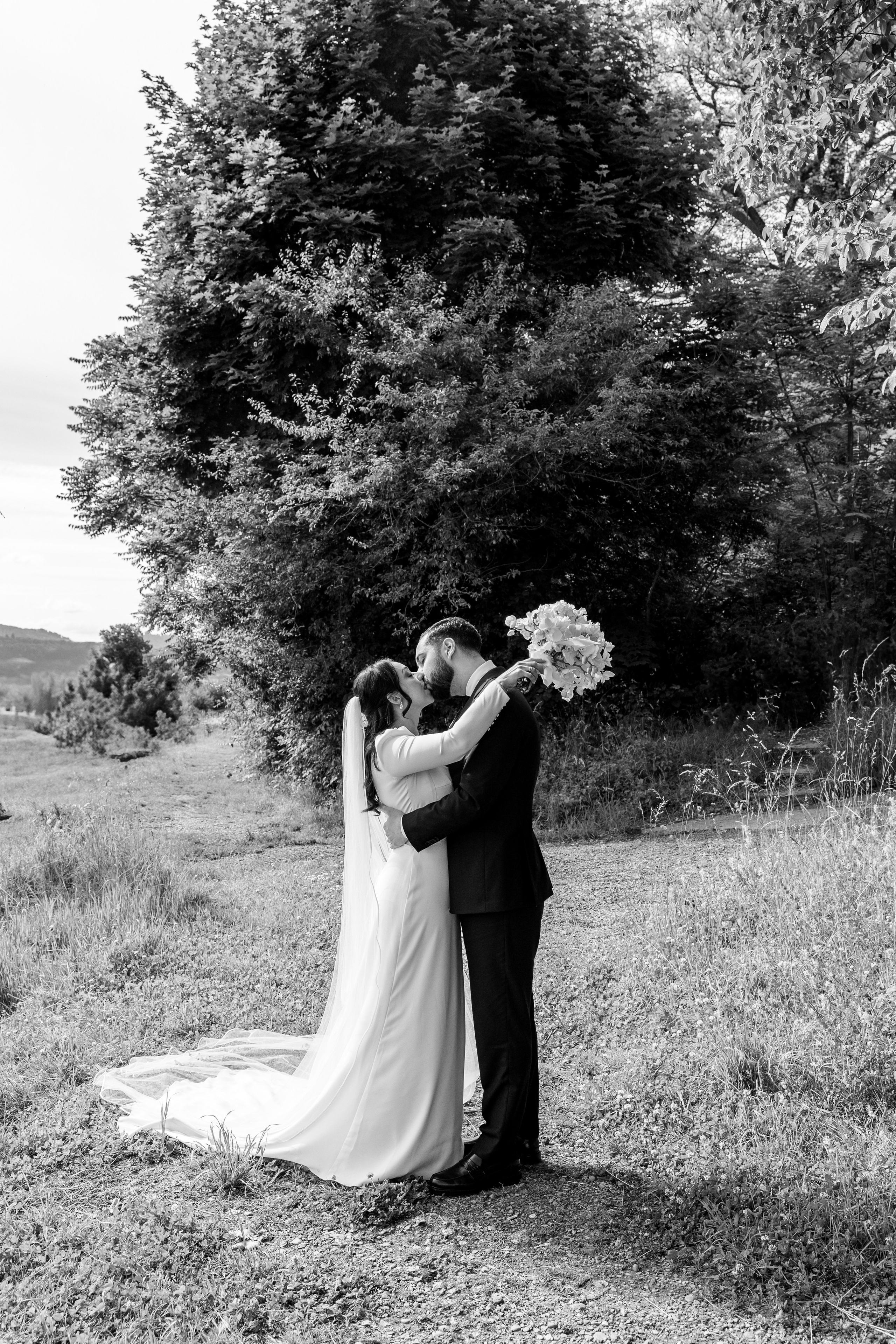 Unvergessliche Hochzeit am Zürichsee: Landgasthof Halbinsel Au. Familien- & Hochzeitsfotografin Schweiz. Valeria Diaz in Zürich und Umgebung