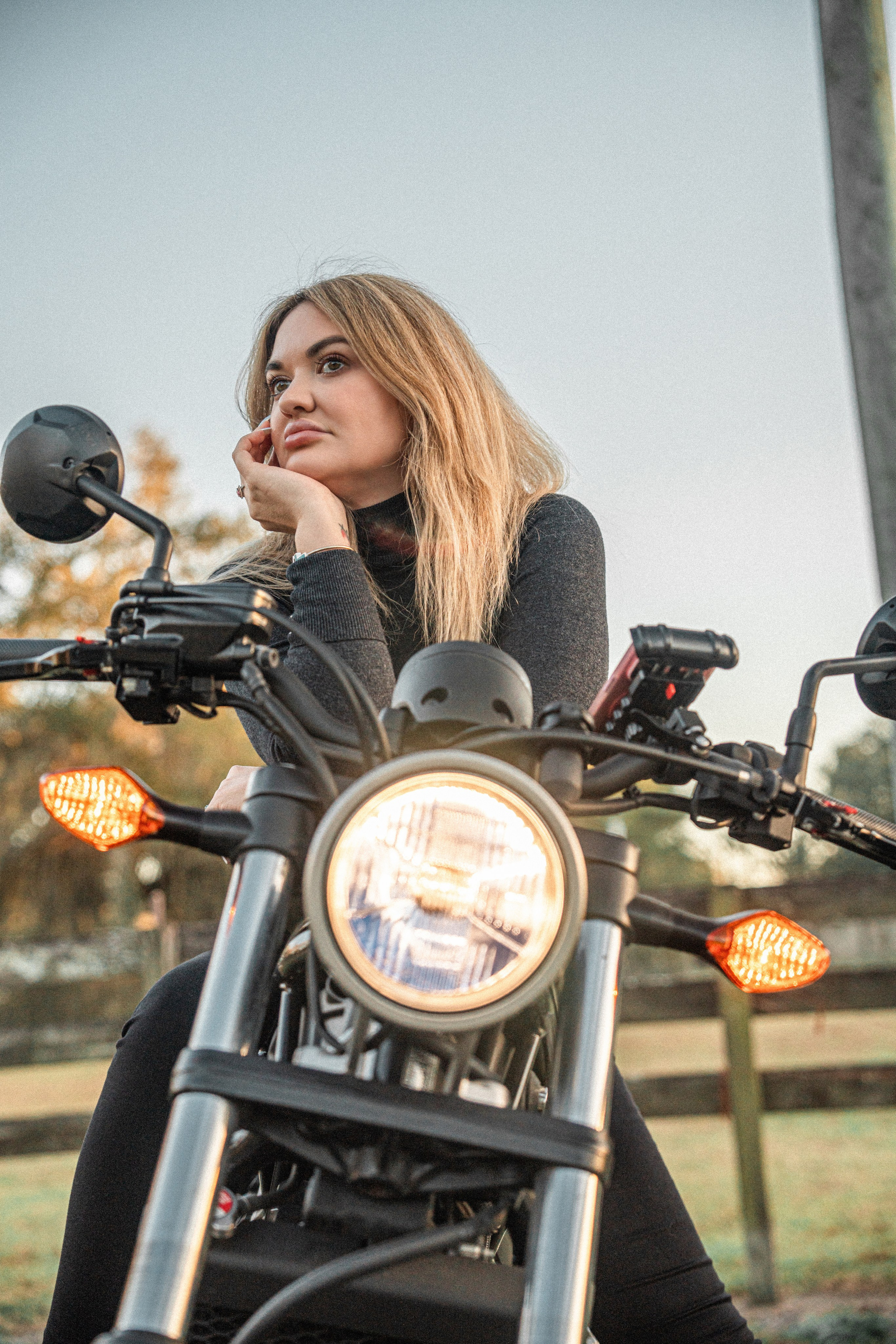 Anna on a Bike. Welcome to my video and photo world!