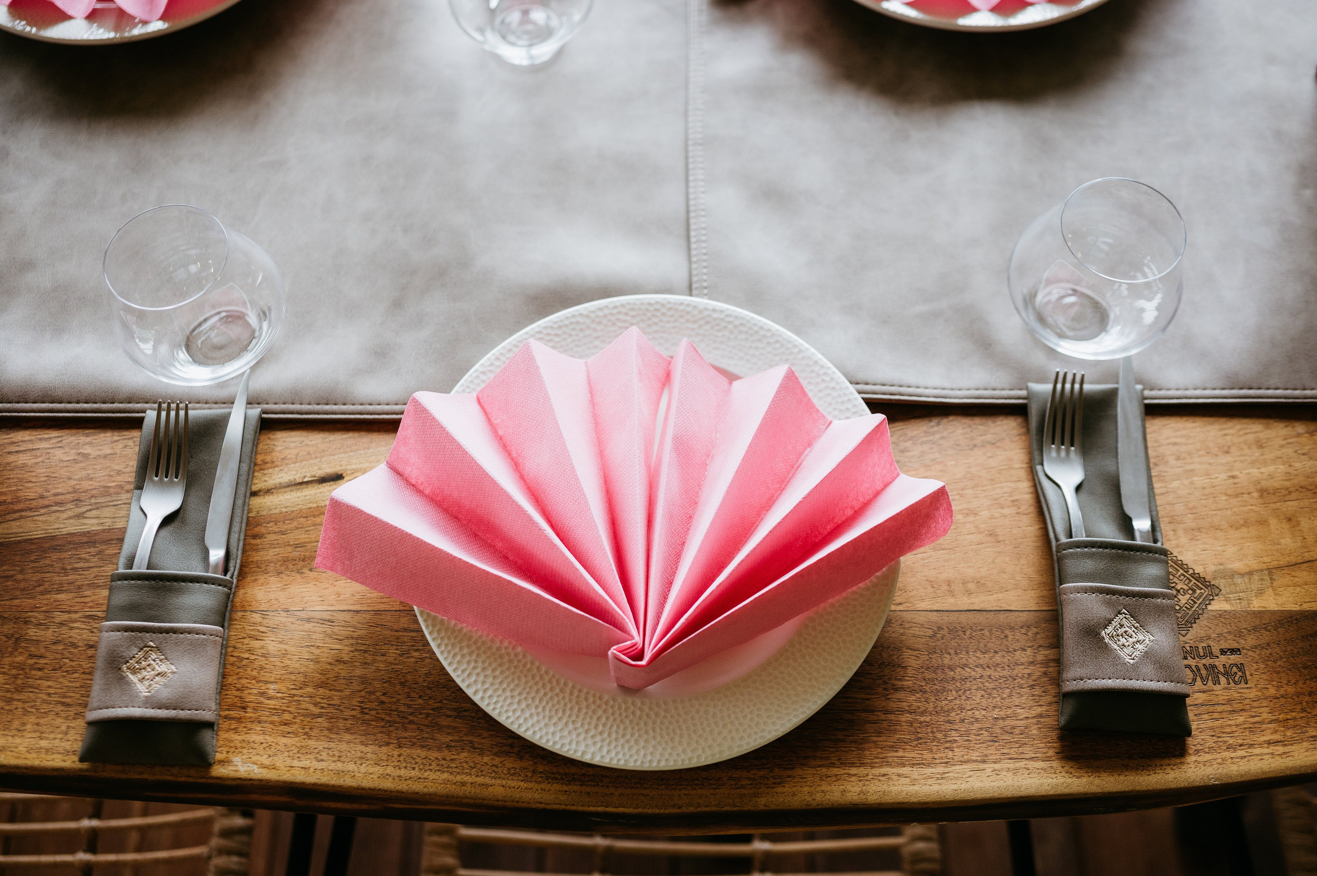 Dani si Elisa. Valentin Melen - fotograf de nunta 🤍