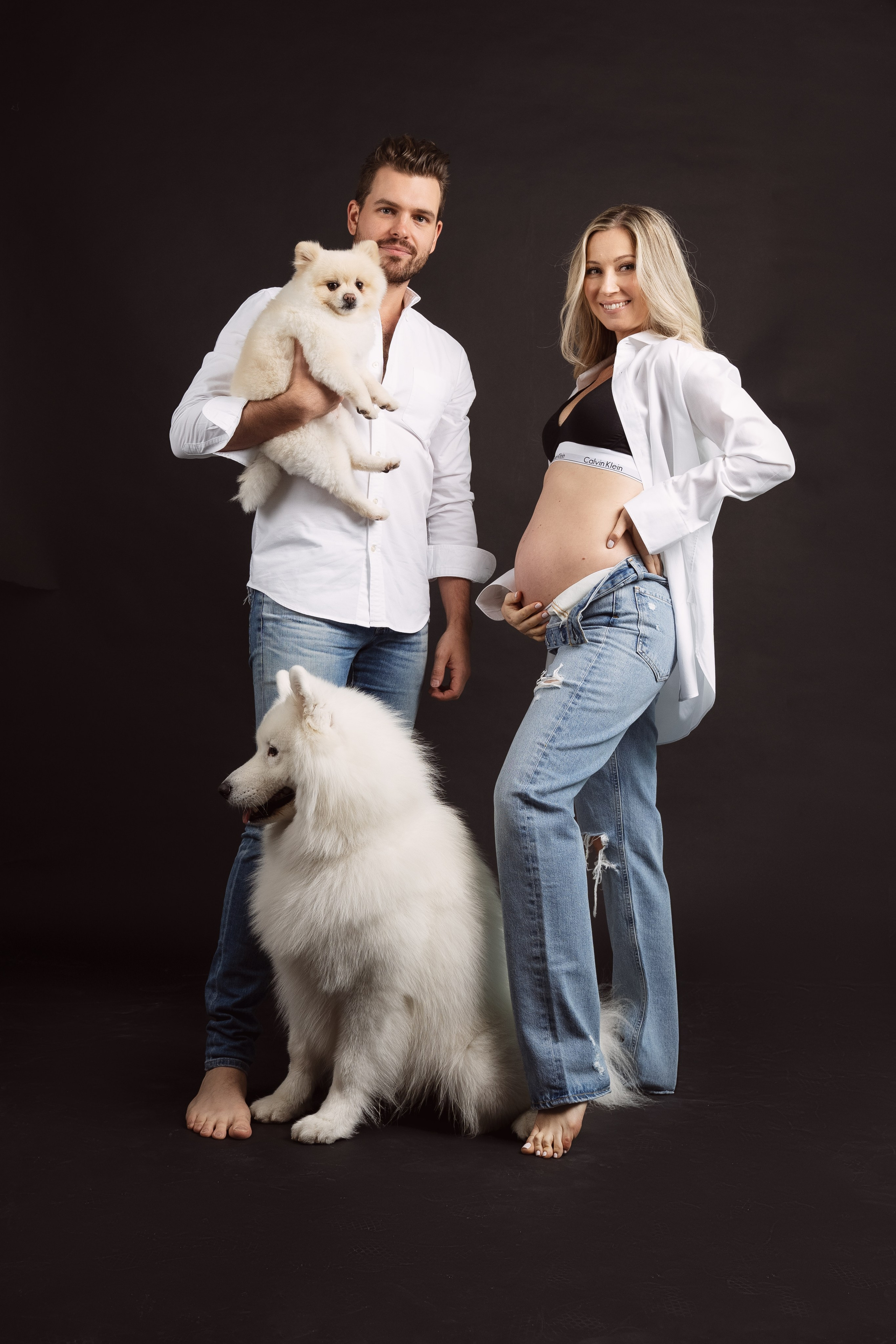 Pregnancy (studio). Dasha in Singapore