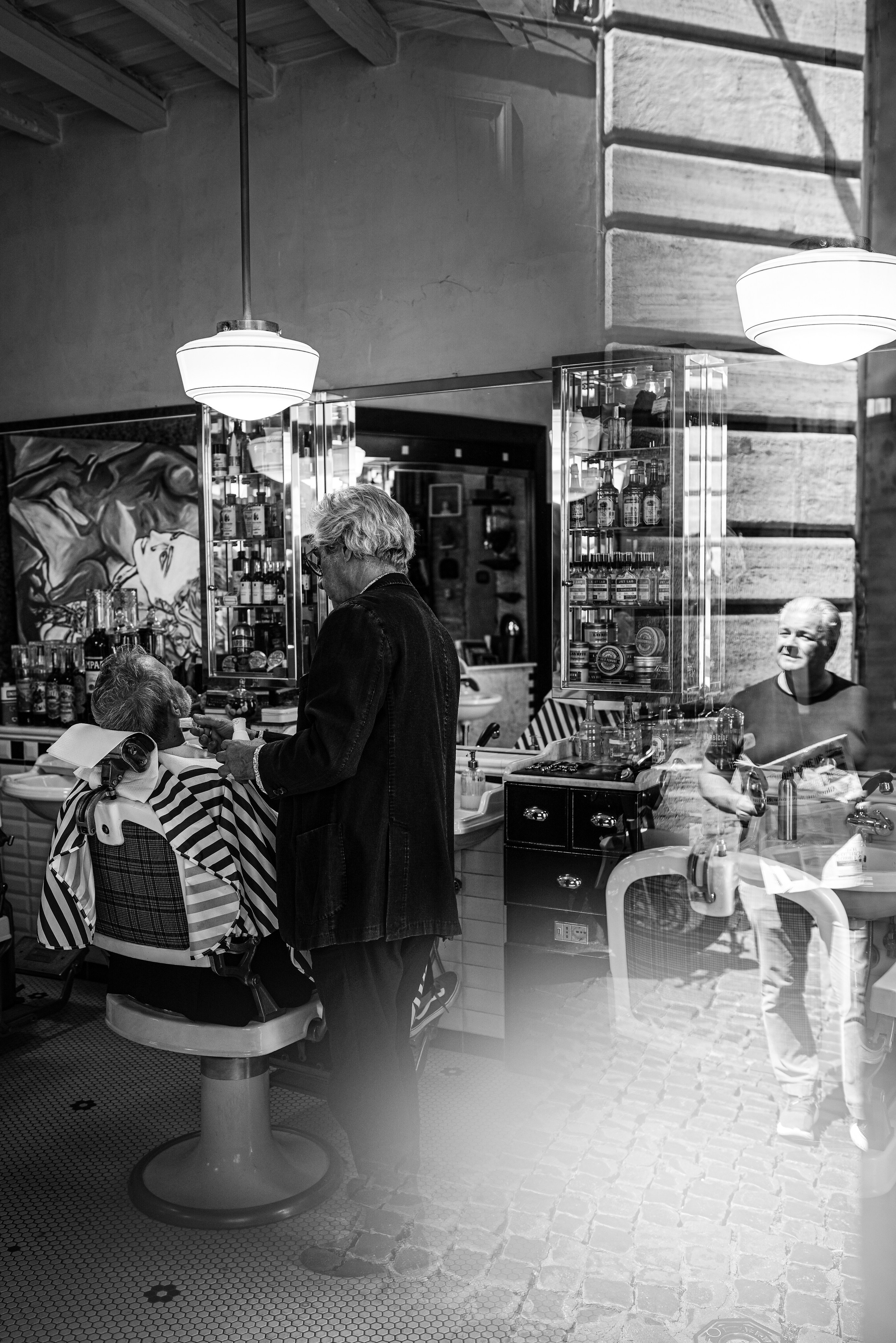 Римский Цирюльник. Фотограф в Риме. Гид по Риму. Фотограф Италия. Гиды по Италии. Фотосессия в Риме. Экскурсия в Риме с Русскоговорящим гидом. Гид Италия