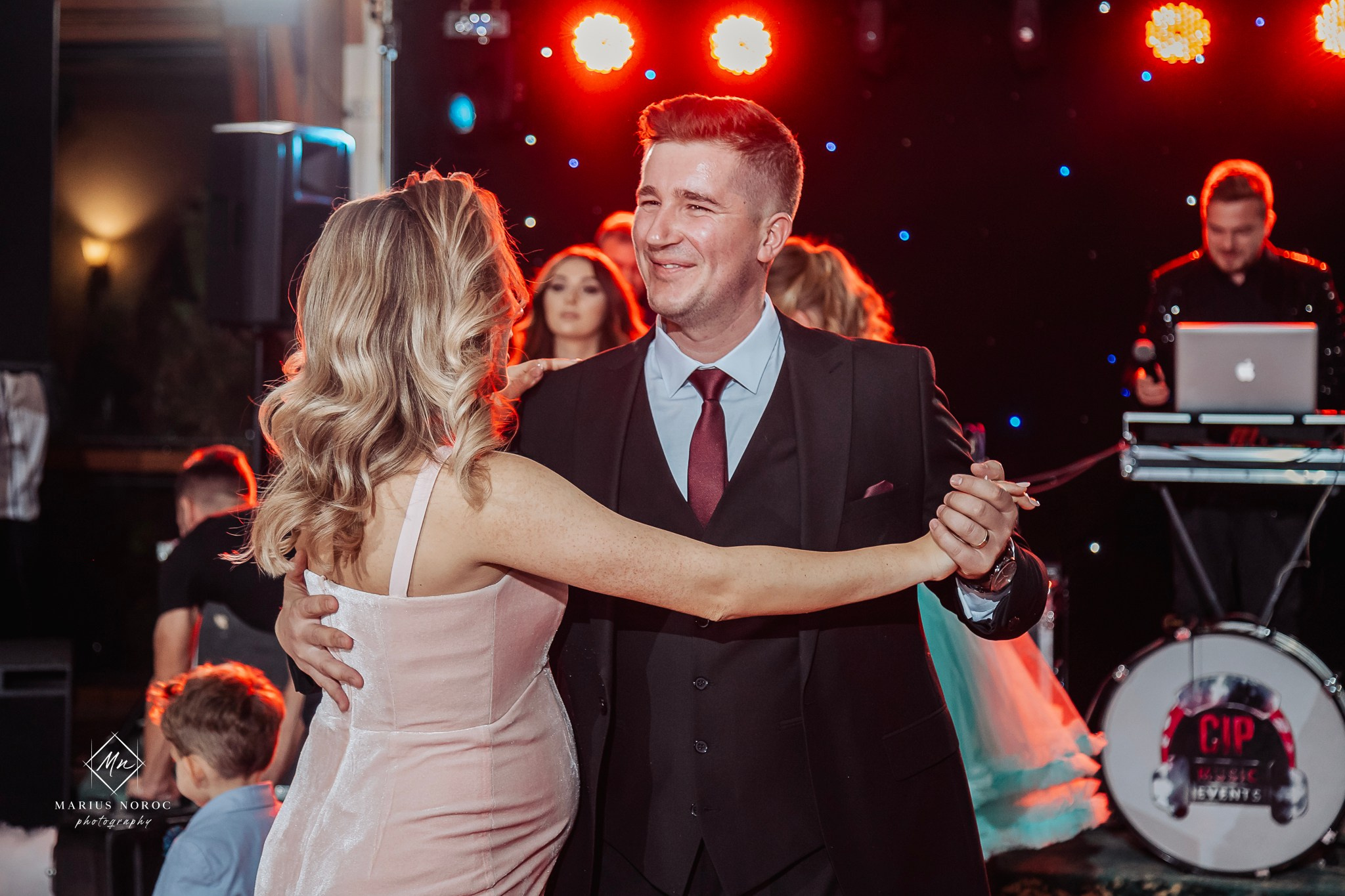 Elena & Petrisor | Hotel Restaurant La Castel Iasi