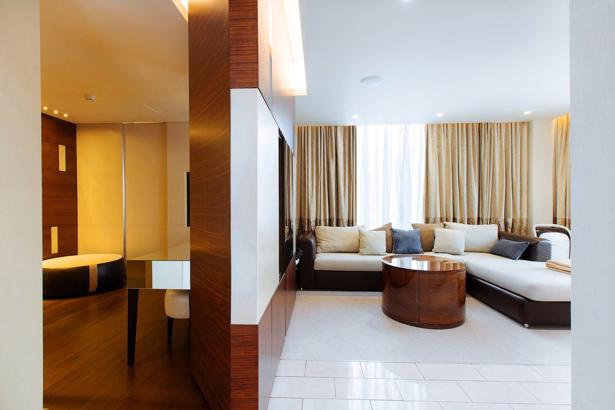 Real estate photos. Photographer Emil Nalbantov Professional photographer & retoucher