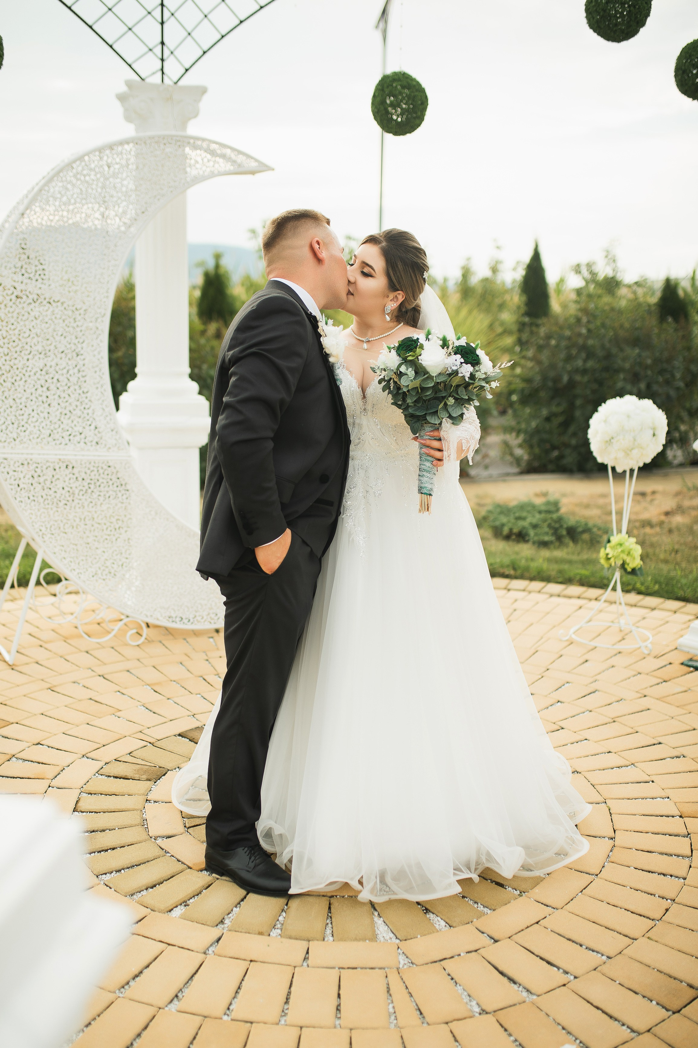 Nicoleta & Ionuț. Vlad Aconstantinesei Photographer