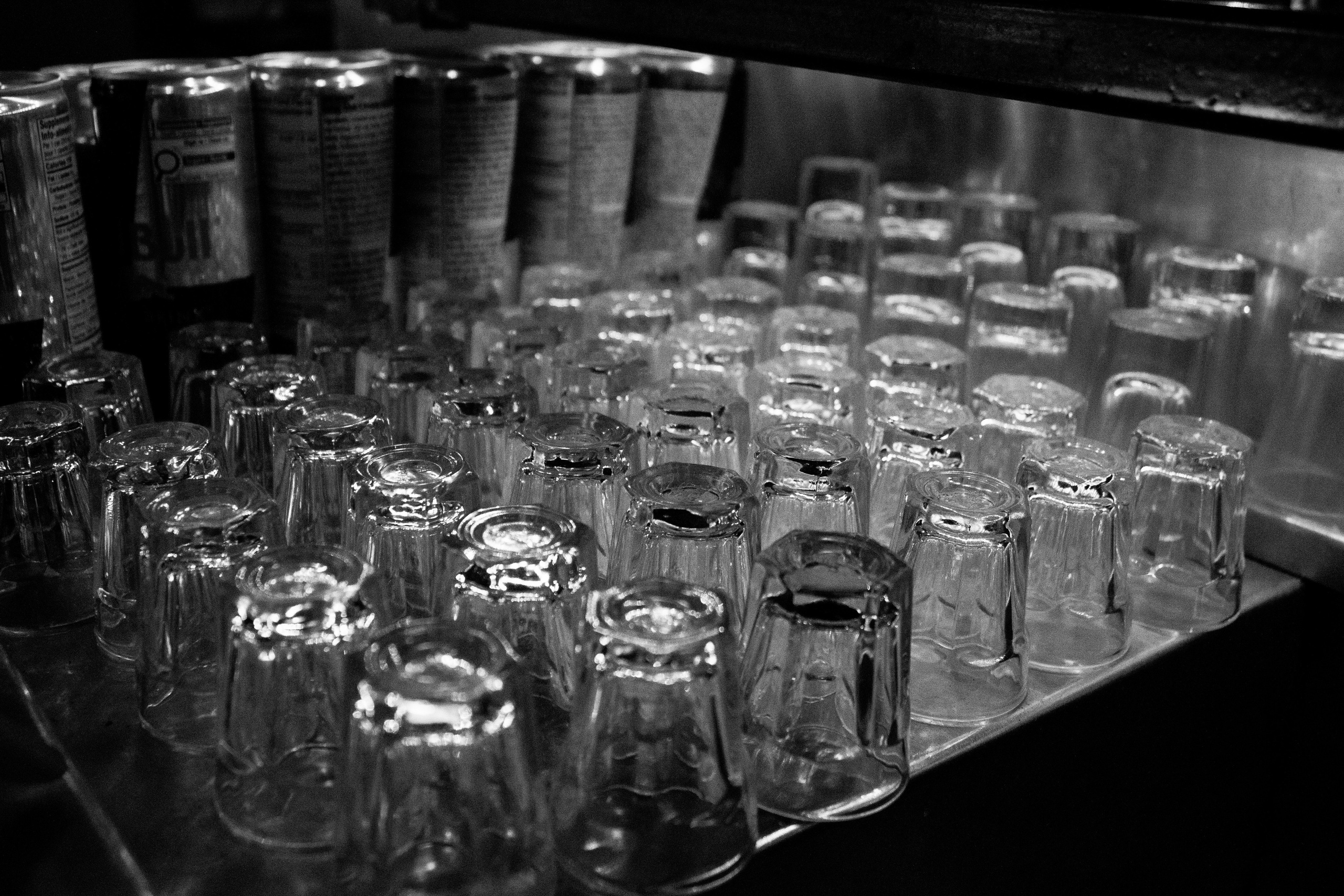 Bars, restaurants, cafés, interiors, teams, work processes, and services