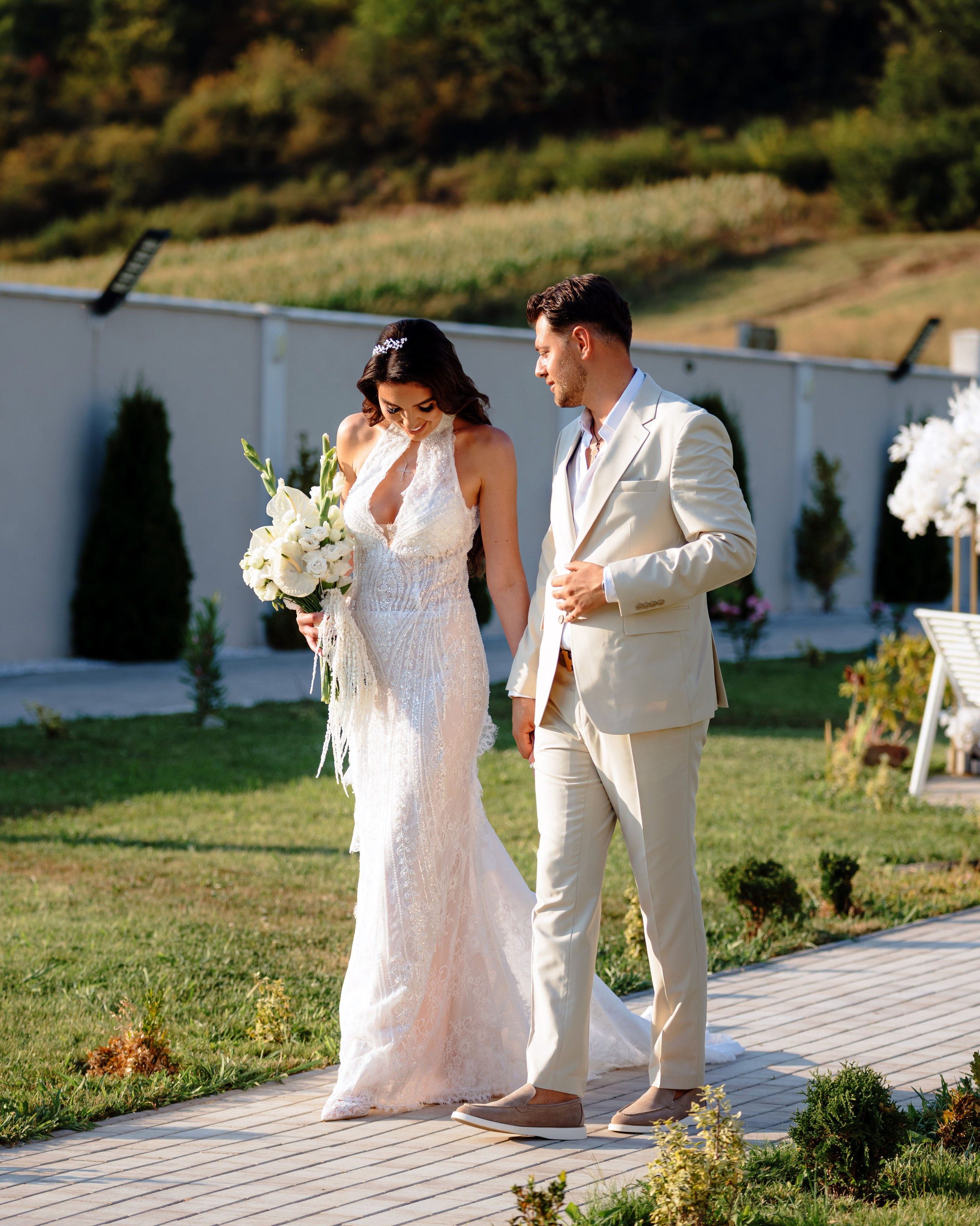 Iubire la apus pe Dunăre | Sonia & Bogdan. Andrei Marta | Fotograf Nuntă & Destination Wedding