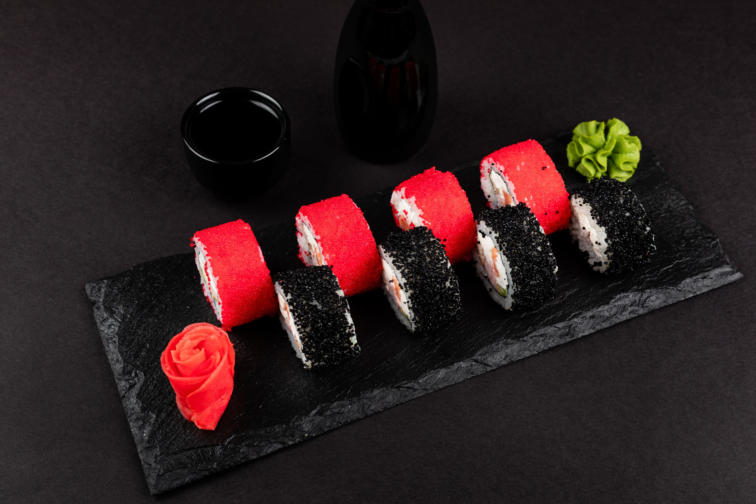 Tokyo Roll — фуд-фотосъёмка суши и роллов в Бишкеке. Фотограф в Бишкеке Оксана Шувалова