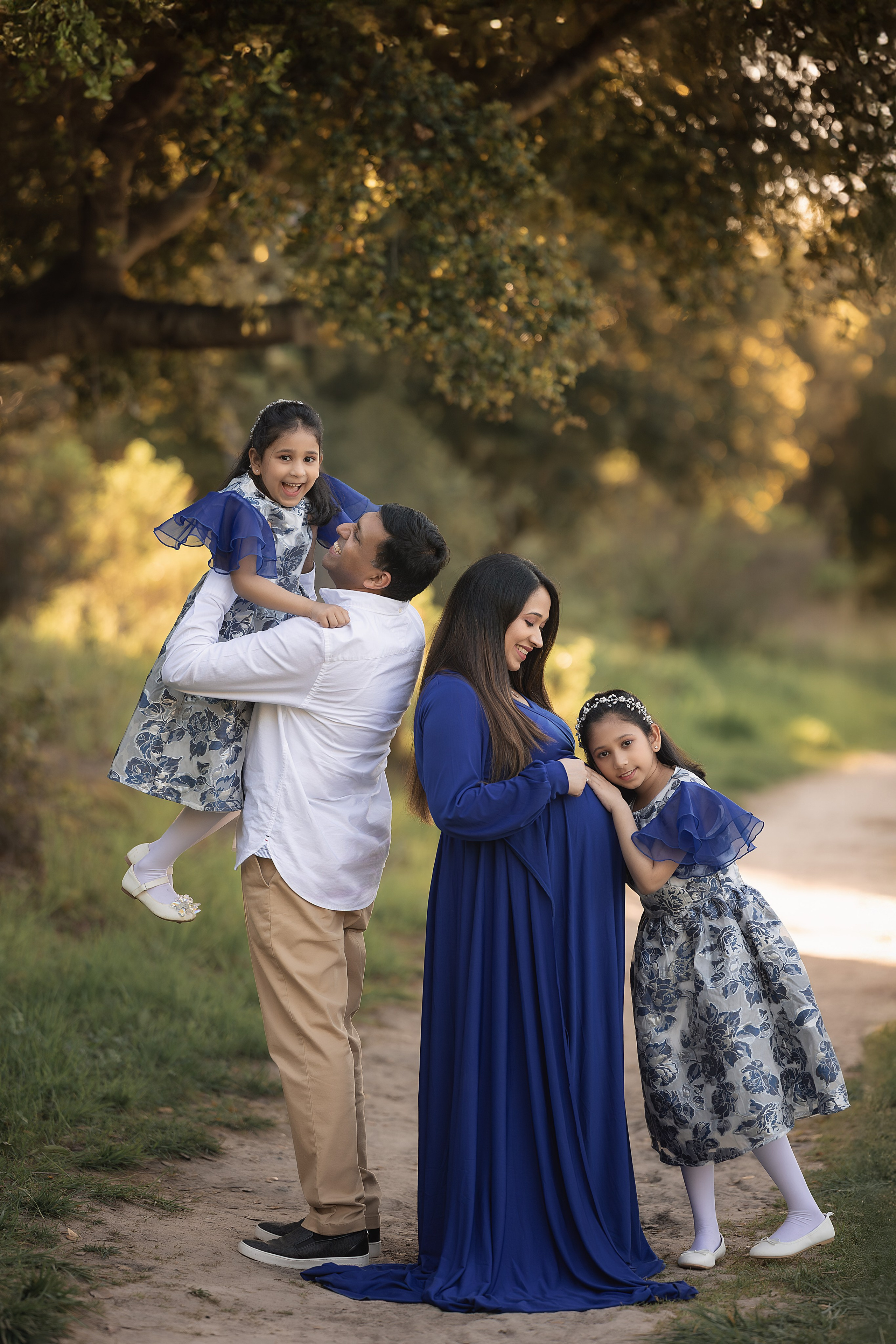 FAMILY & MATERNITY PHOTOGRAPHY. Couples & Families photographer in Bay Area, San Jose, California