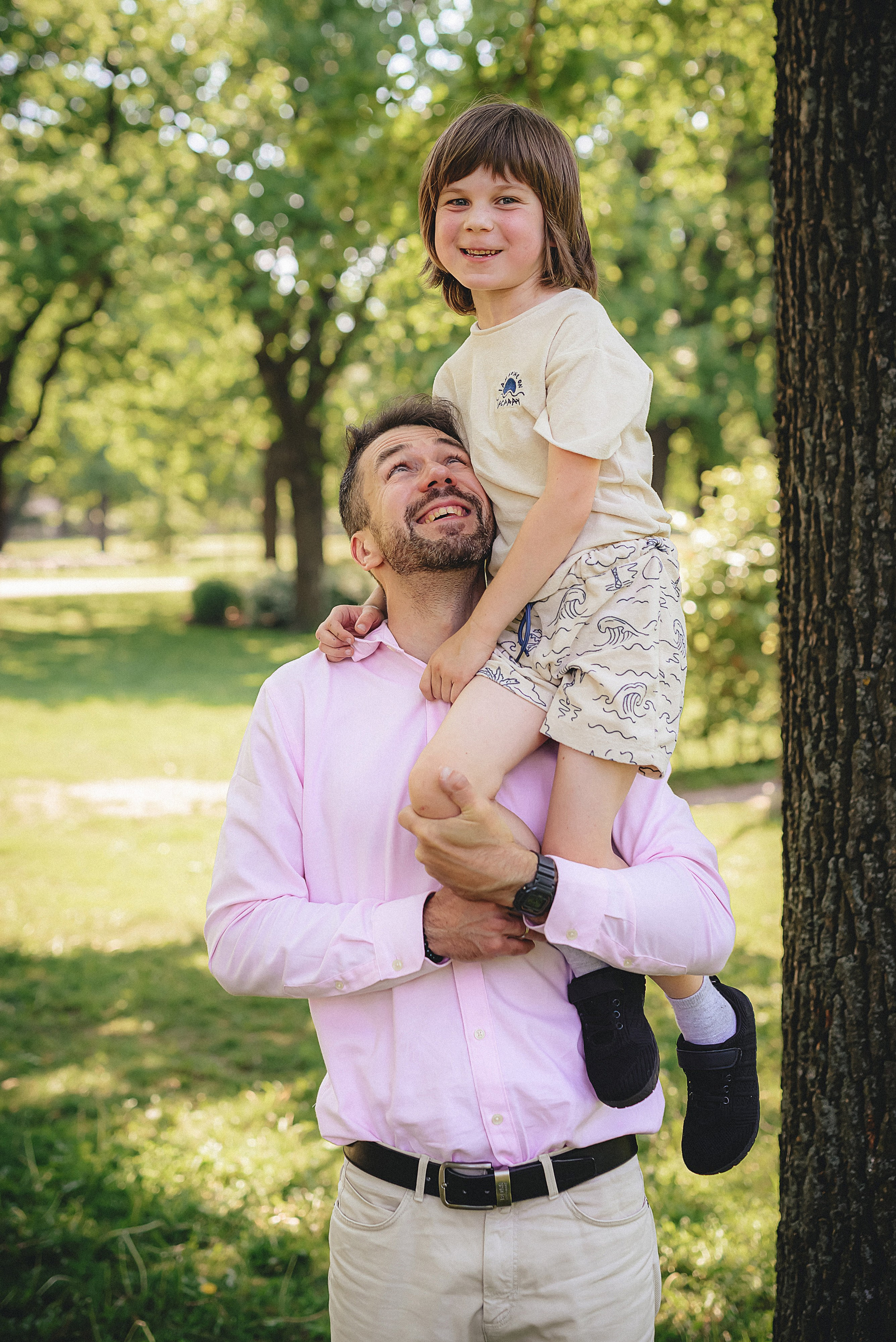 Zīles Skolas Izlaidums. Fotogrāfs Rīgā. Gīmenes, individuālās un dažādu produktu fotosesijas