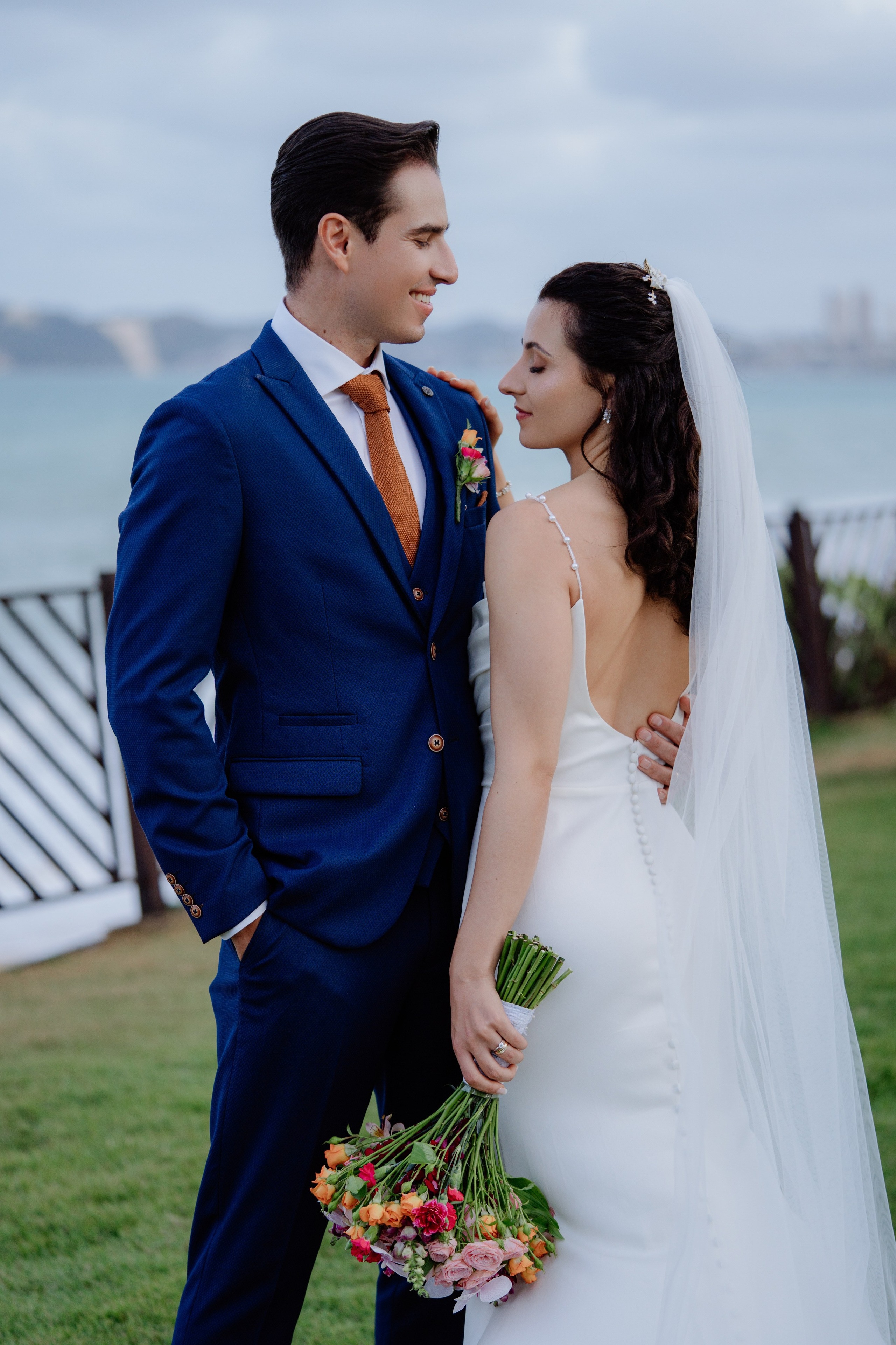Priscila e Marlon. Luz suave, direção leve e fotos que captam quem realmente você é