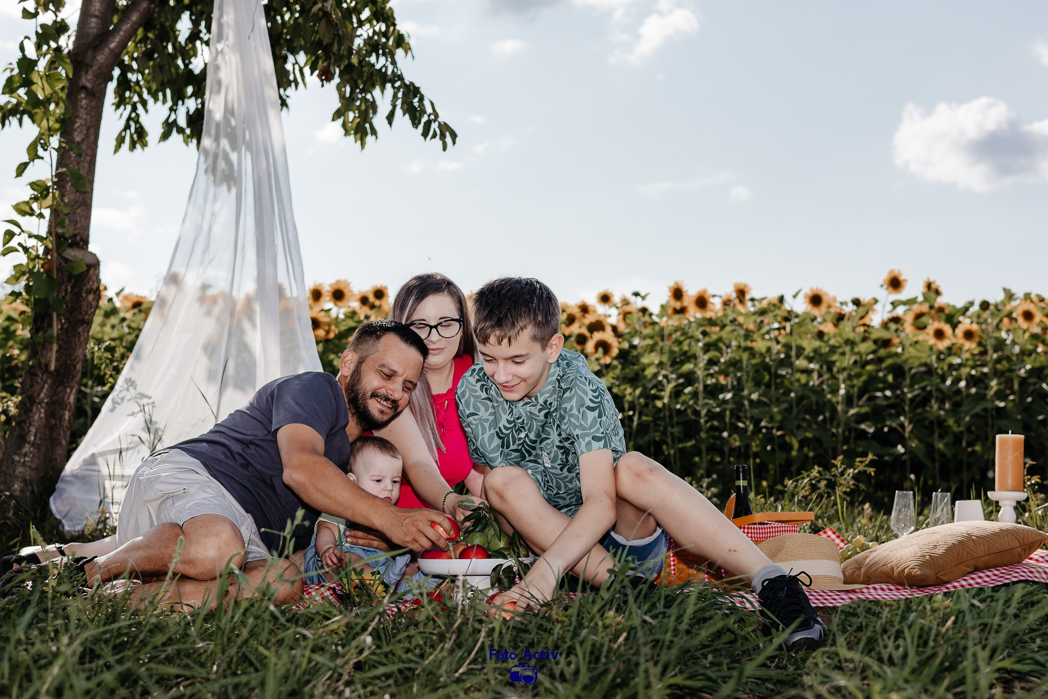 Picnic. Fotograf Profesionist Piatra Neamț, Roman, Târgu Neamț, Bicaz, Neamț | Studio, Nuntă, Botez, Eveniment | FotoACTIV