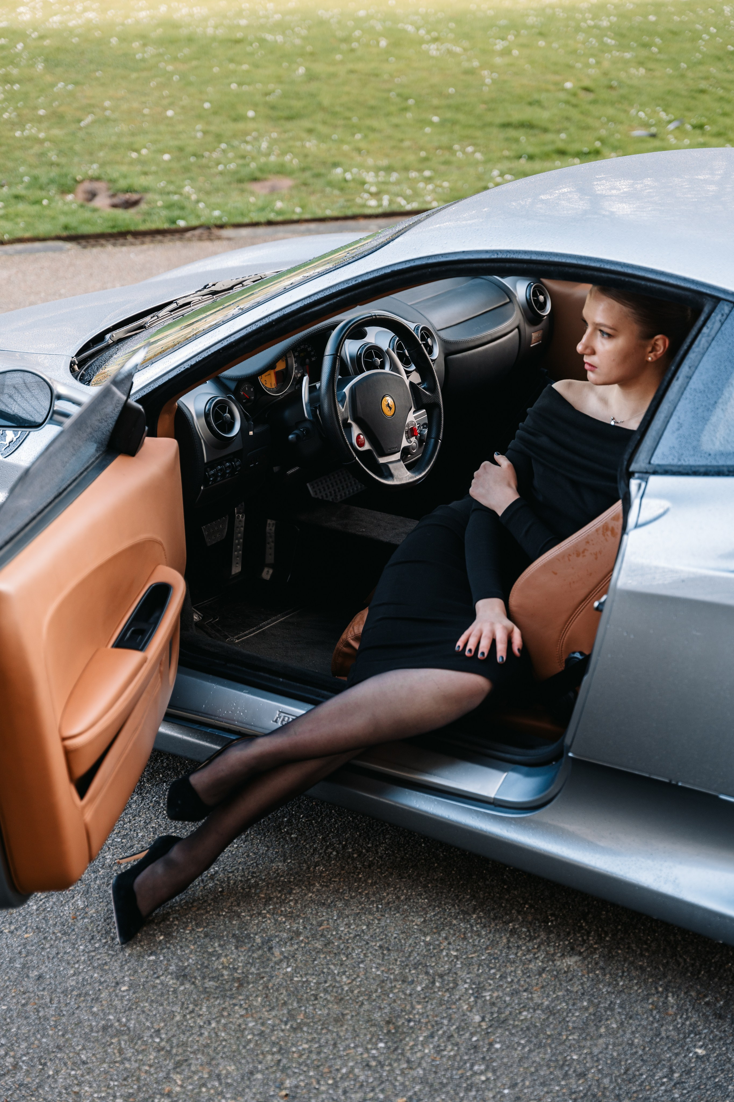 Anna x Ferrari F430. Photographe de voitures à Paris — Vitalii Motruk