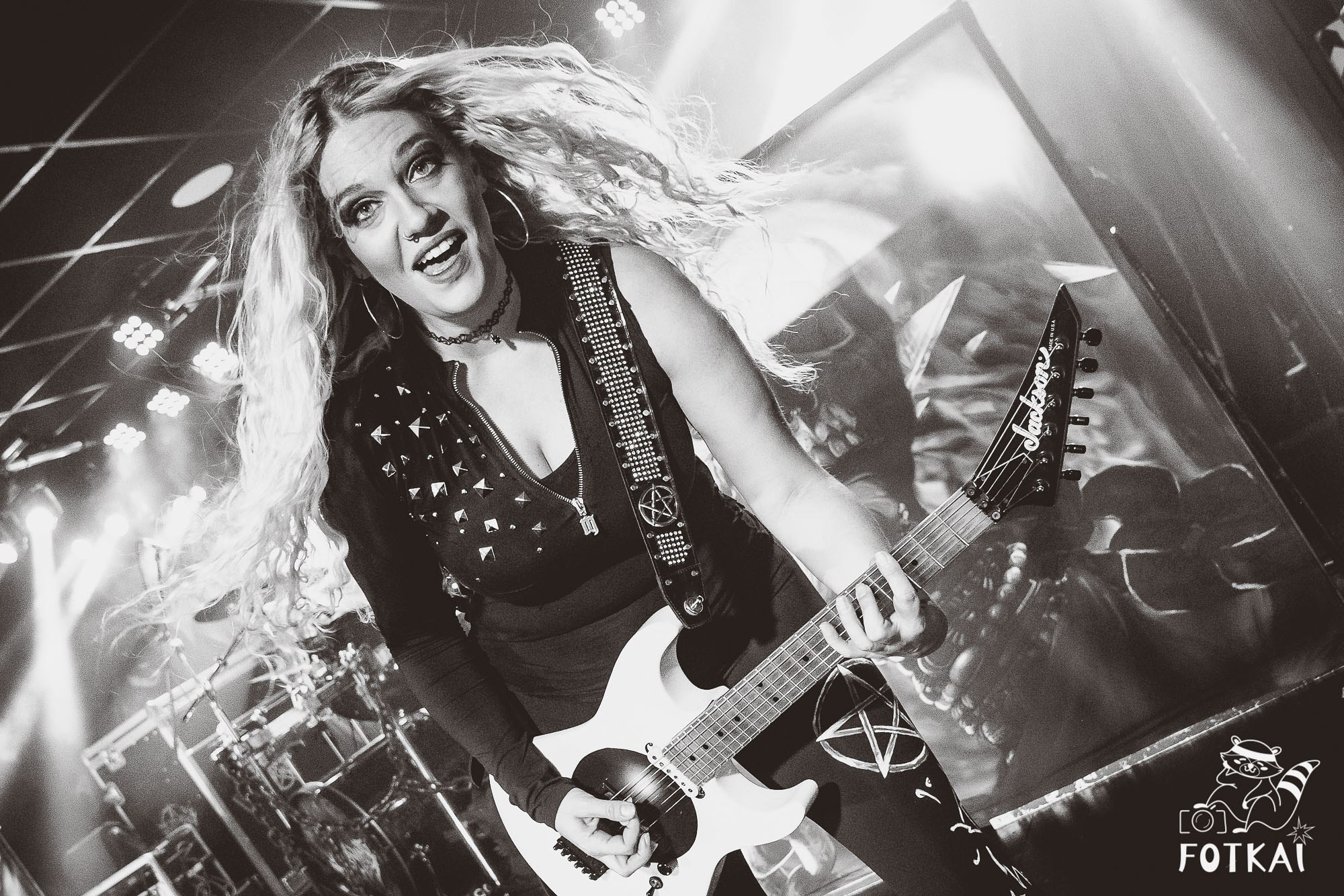 Burning Witches — Reportaje fotográfico en Murcia 2026 | Fotografía de conciertos España | FOTKAI