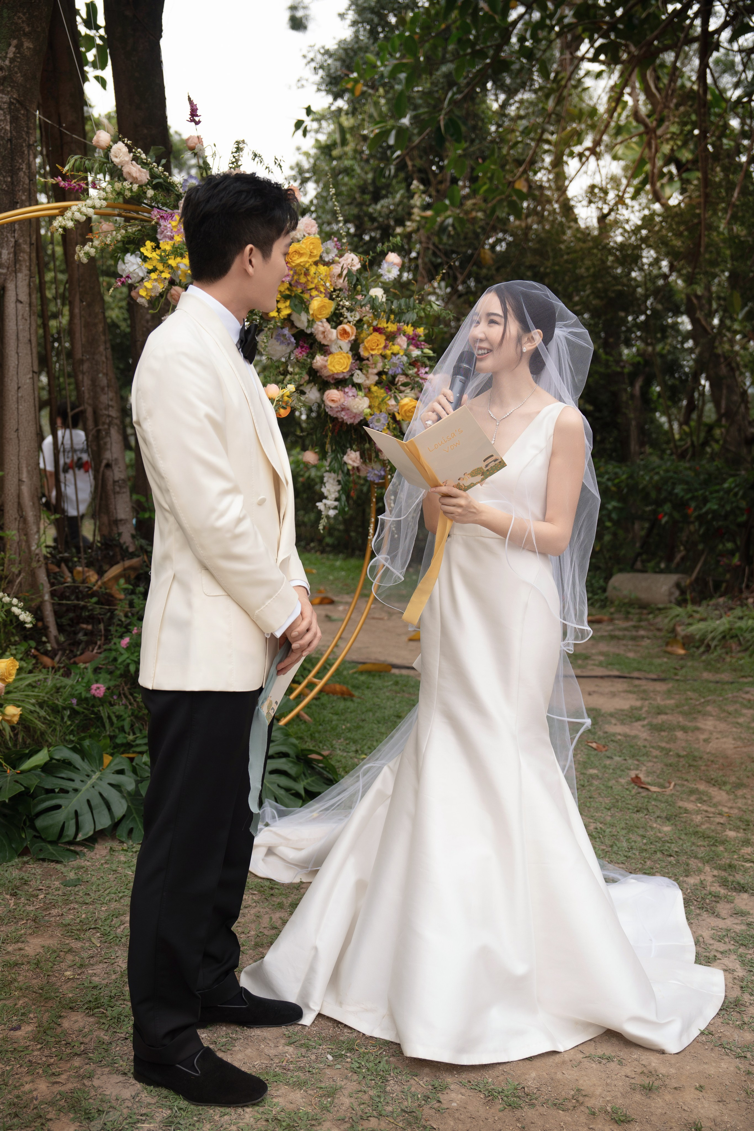 LOUISA & KEITH DAY 1. PHOTOGRAPHER IN HONG KONG (WEDDING, FASHION, FAMILY, EVENTS)