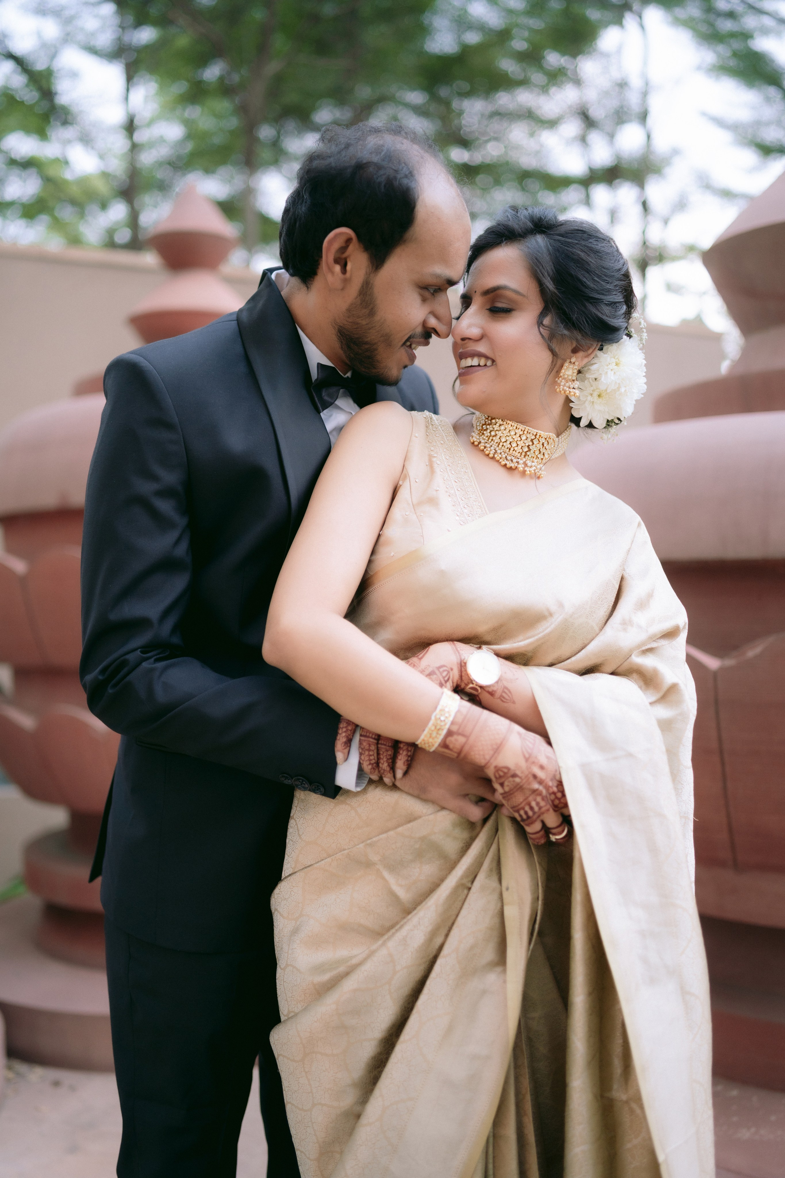 WEDDINGS. Love Emotions Weddings
