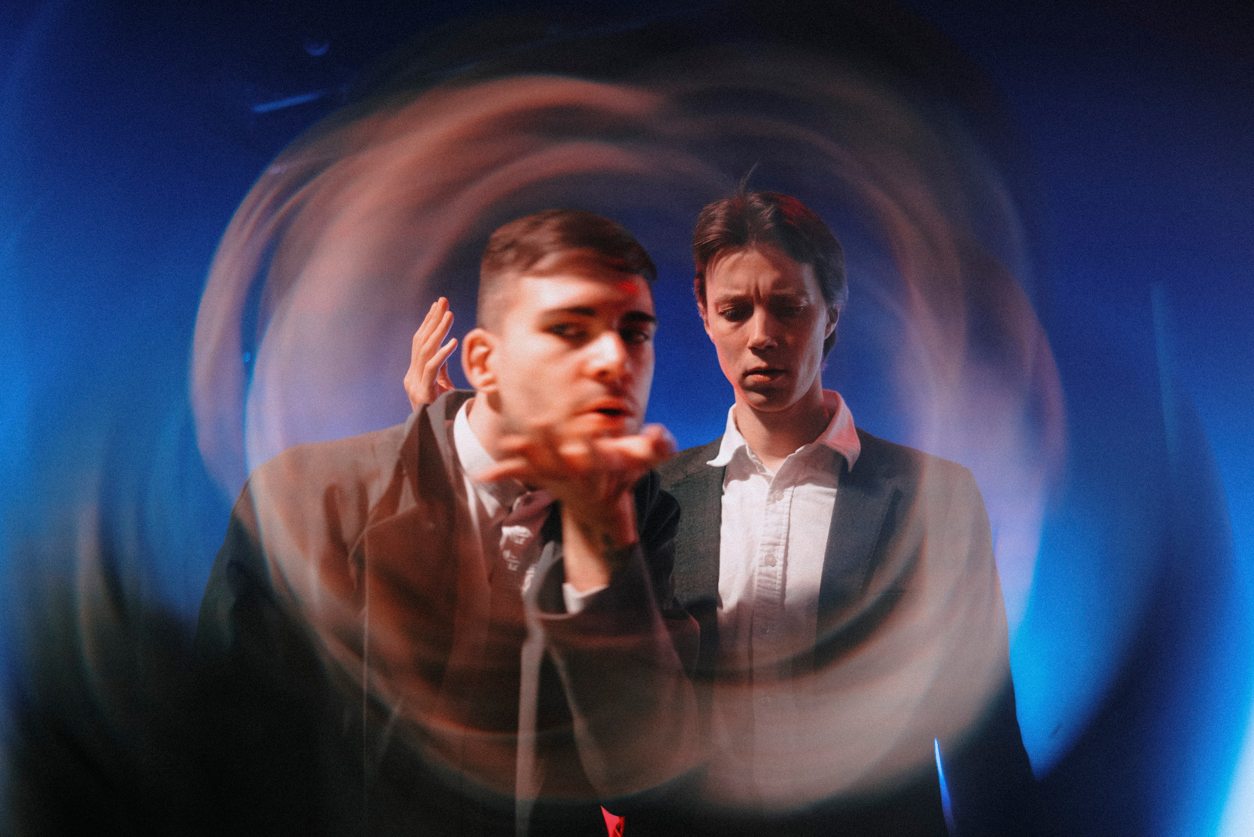 ЧЕРНЫЙ КВАДРАТ. Стрит-фотография, полная абсурда, идиотизма и красоты