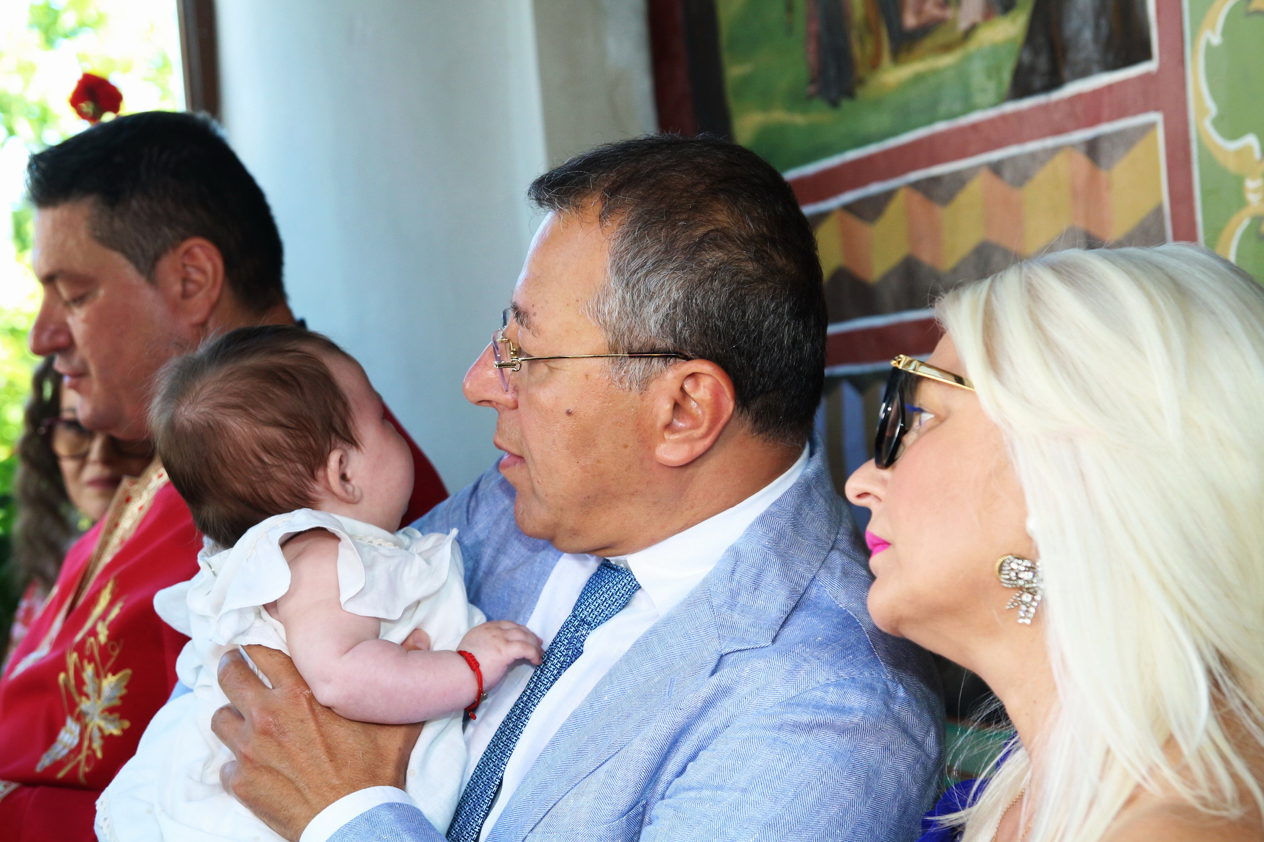 BYZO MEDIA. PETRU BYZO - family and children photographer in ROMANIA