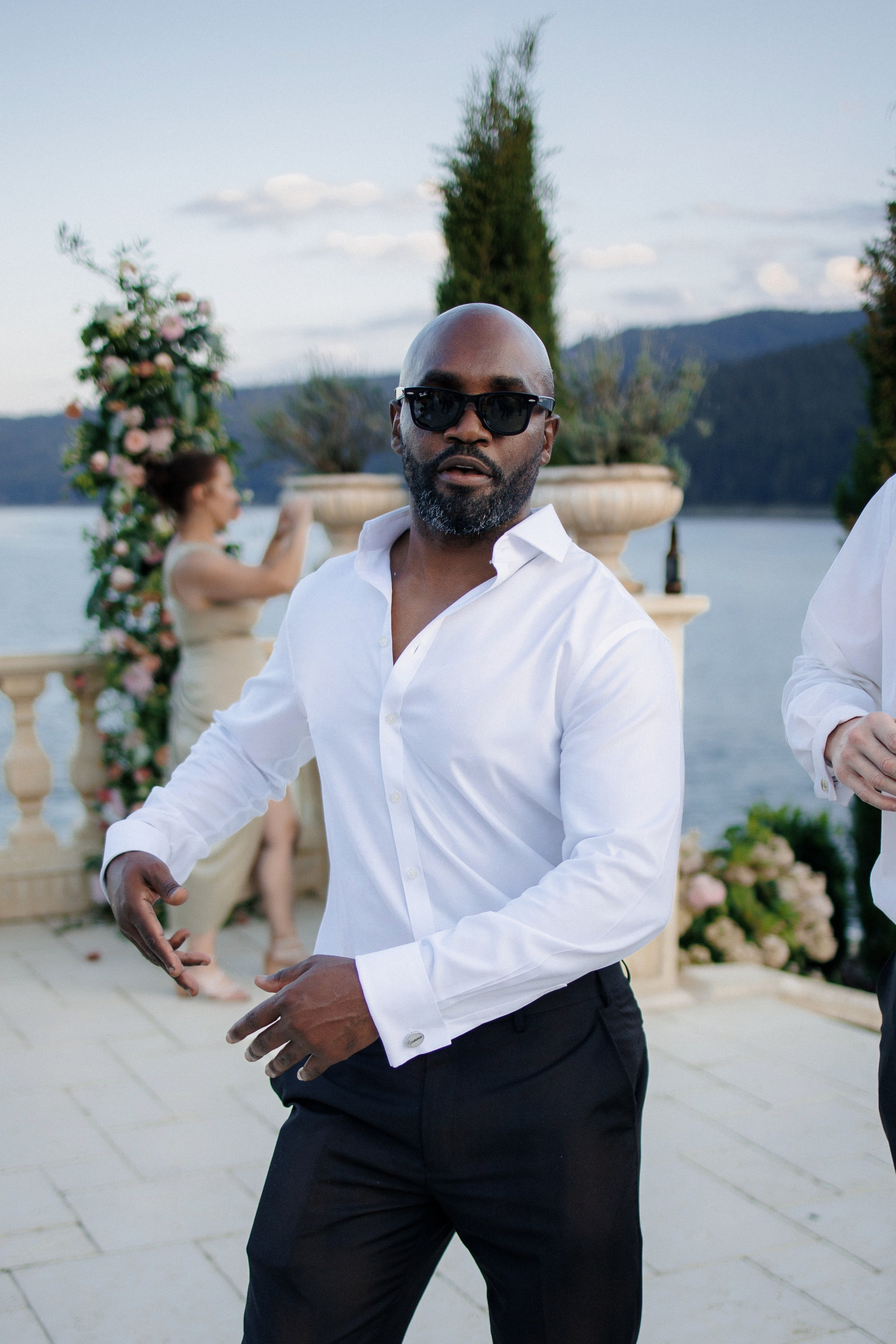 Ioana & Vince. Wedding Photographer, based in Iasi, Romania, but will travel all over the globe to make sure you look amazing in all your wedding photos