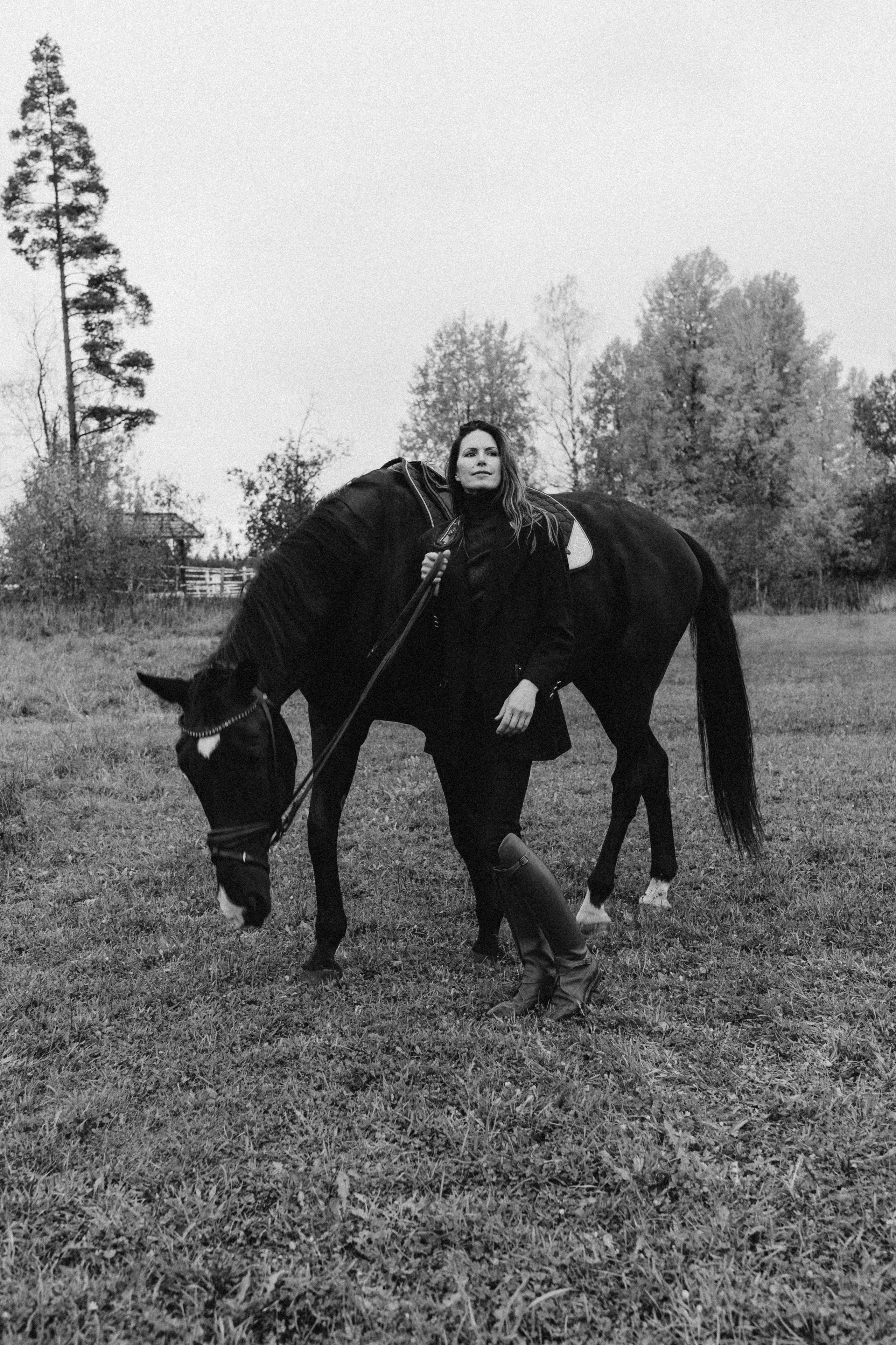 Susanna Hyypiä. Wedding and portrait photographer in Helsinki Vickan O