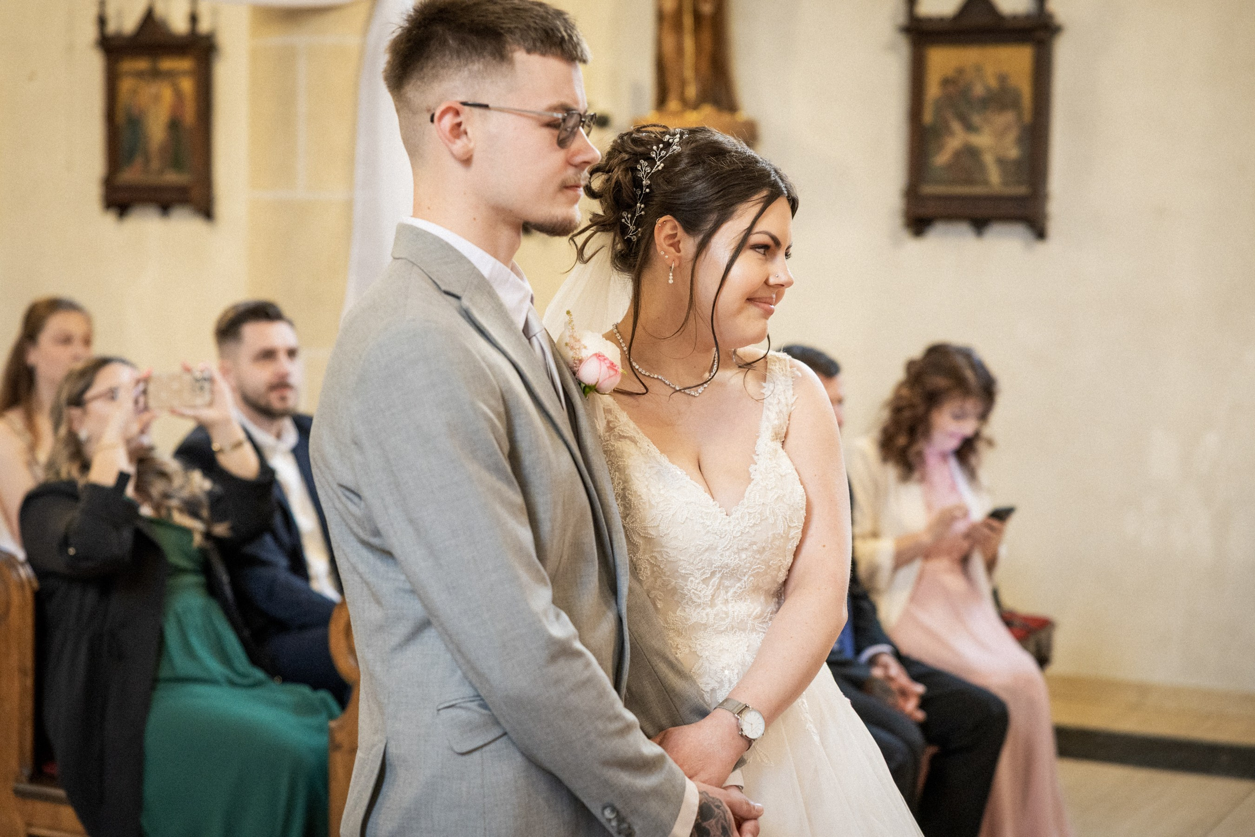 Kirchliche Trauung Salzkoten – Emotionale Hochzeitsfotos & Reportagen. Hochzeitsfotografin in Gütersloh | Authentische Hochzeitsreportagen | TK Photographie