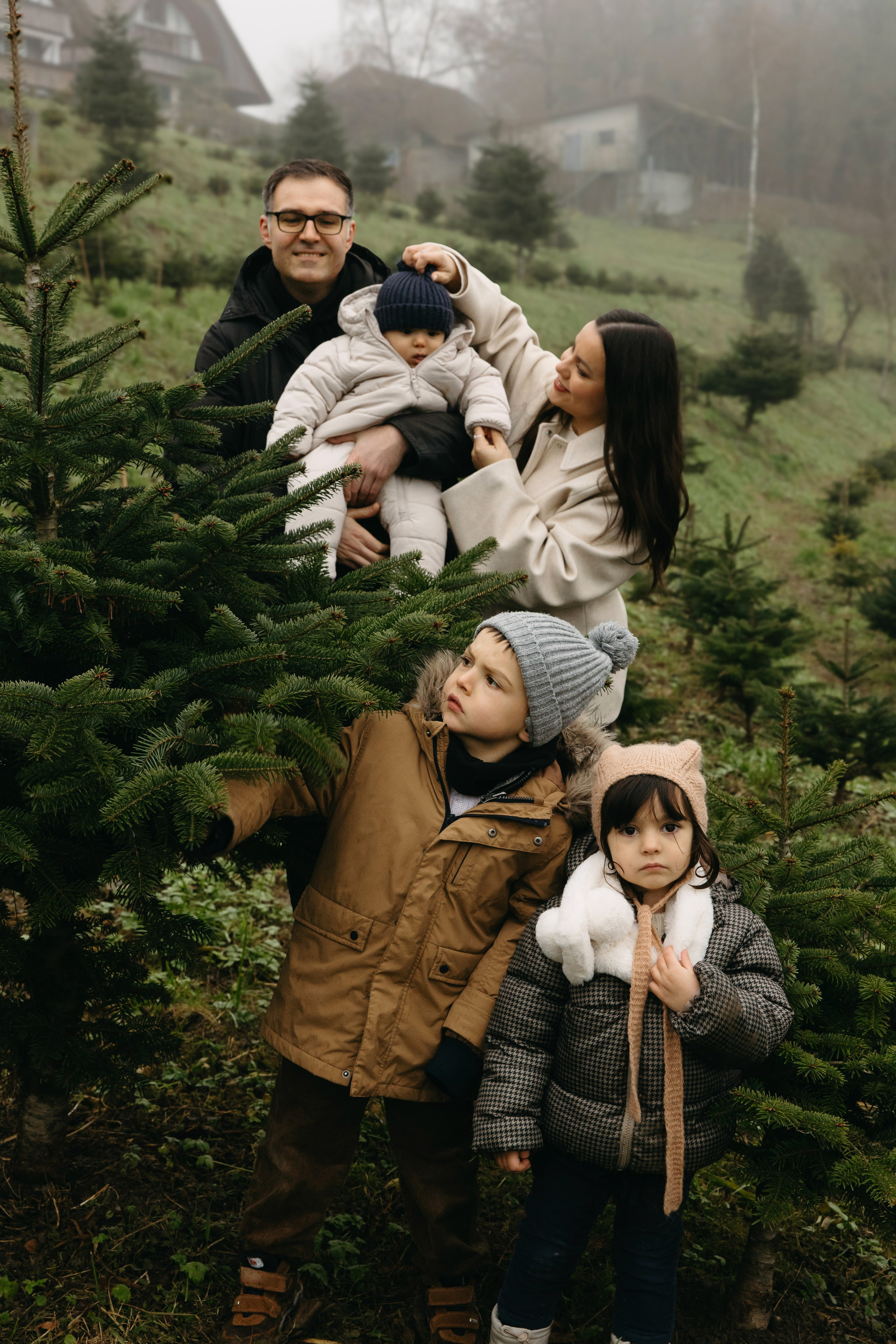 Family Christmas photoshoot. Family photographer in Bern, Switzerland