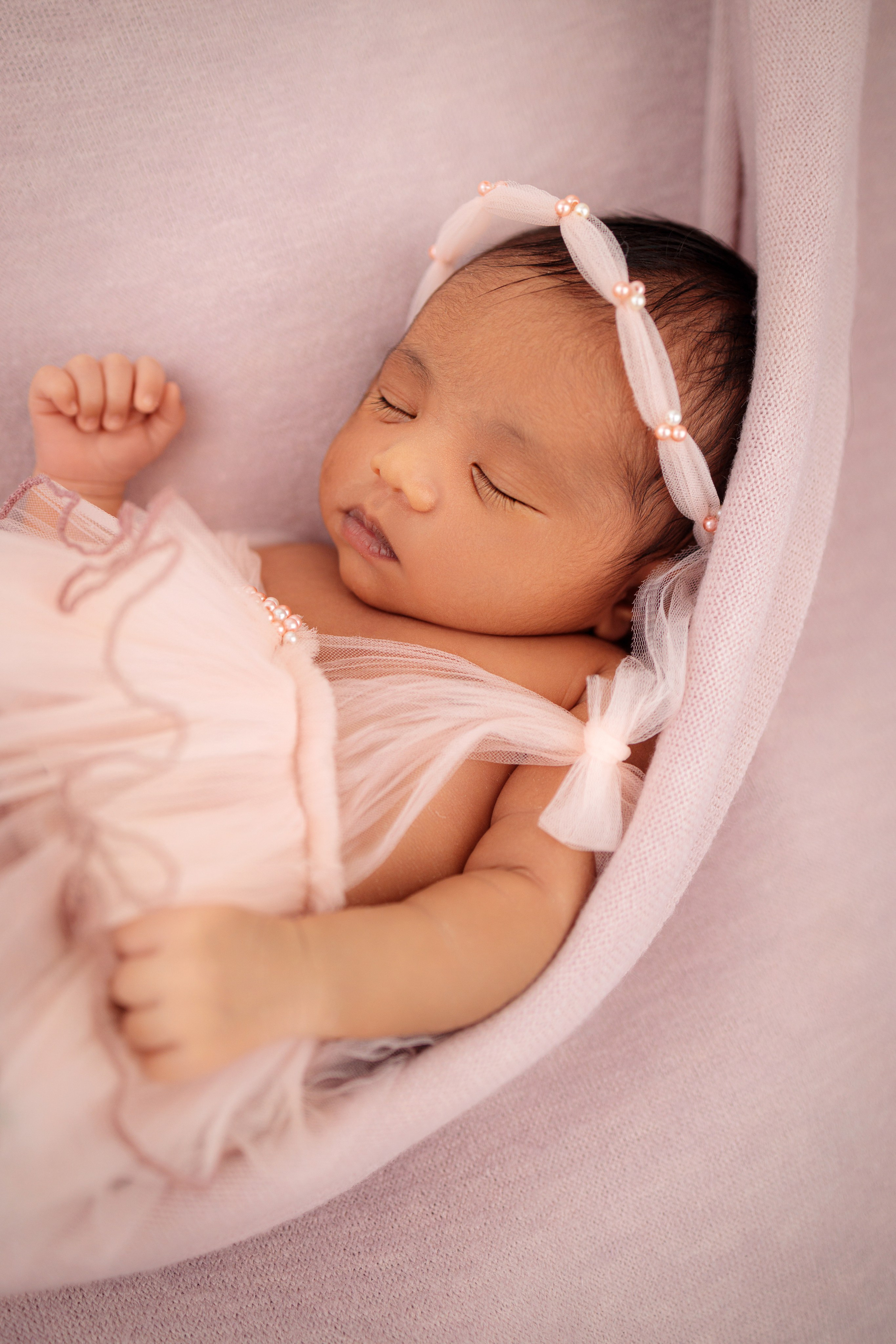 Newborn. Anaeliseevaphoto.com